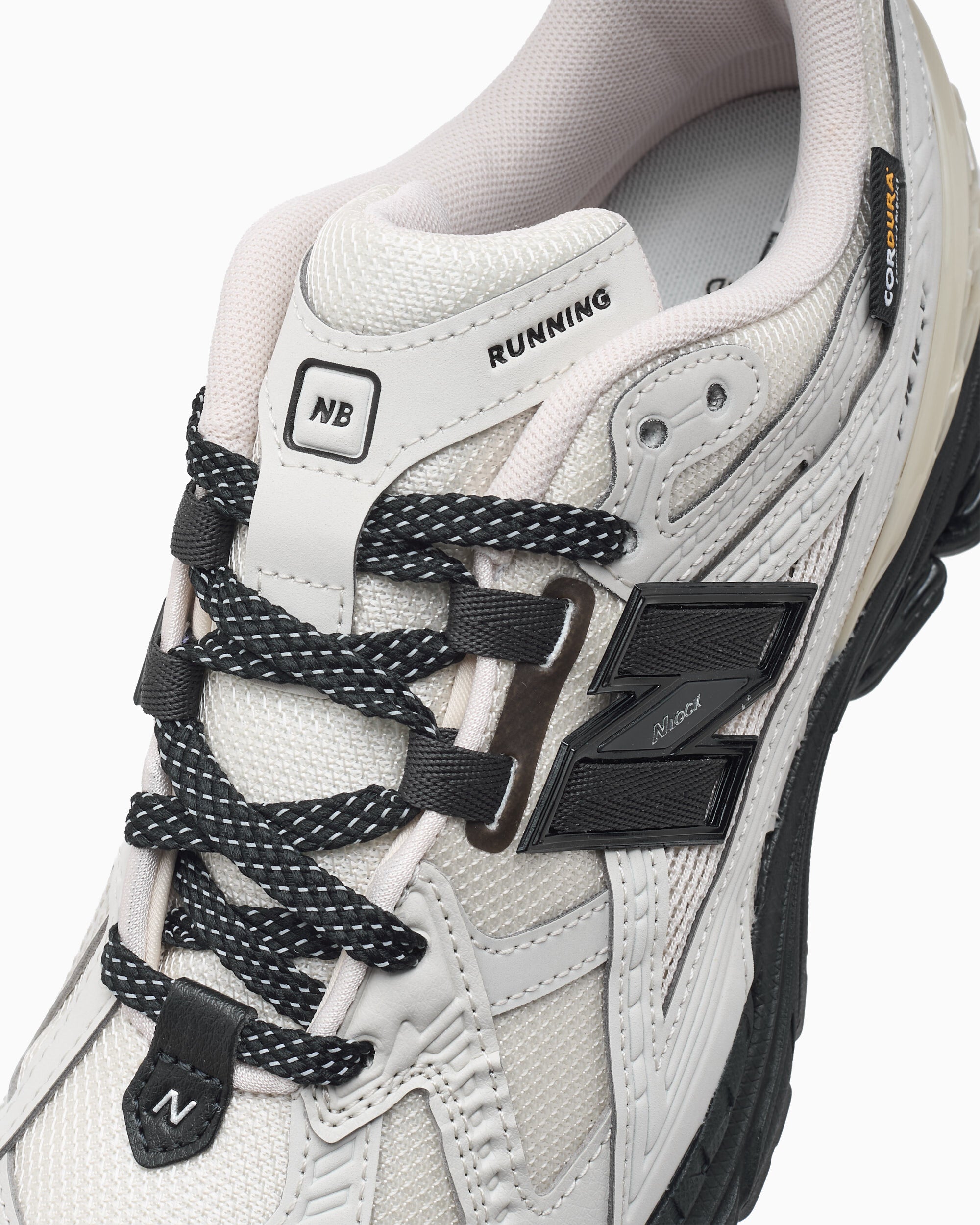 New Balance U1906 81D