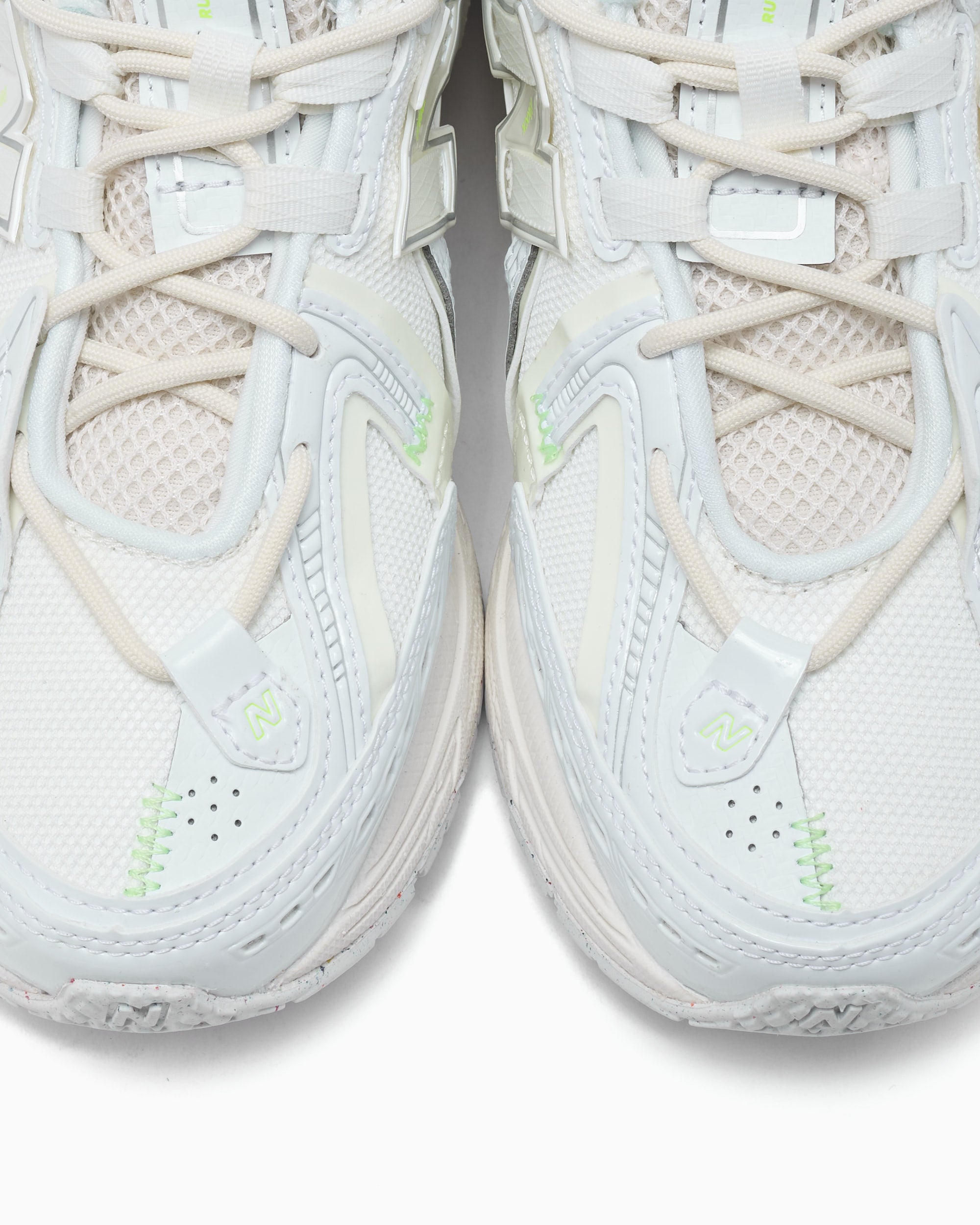 New Balance U1906A