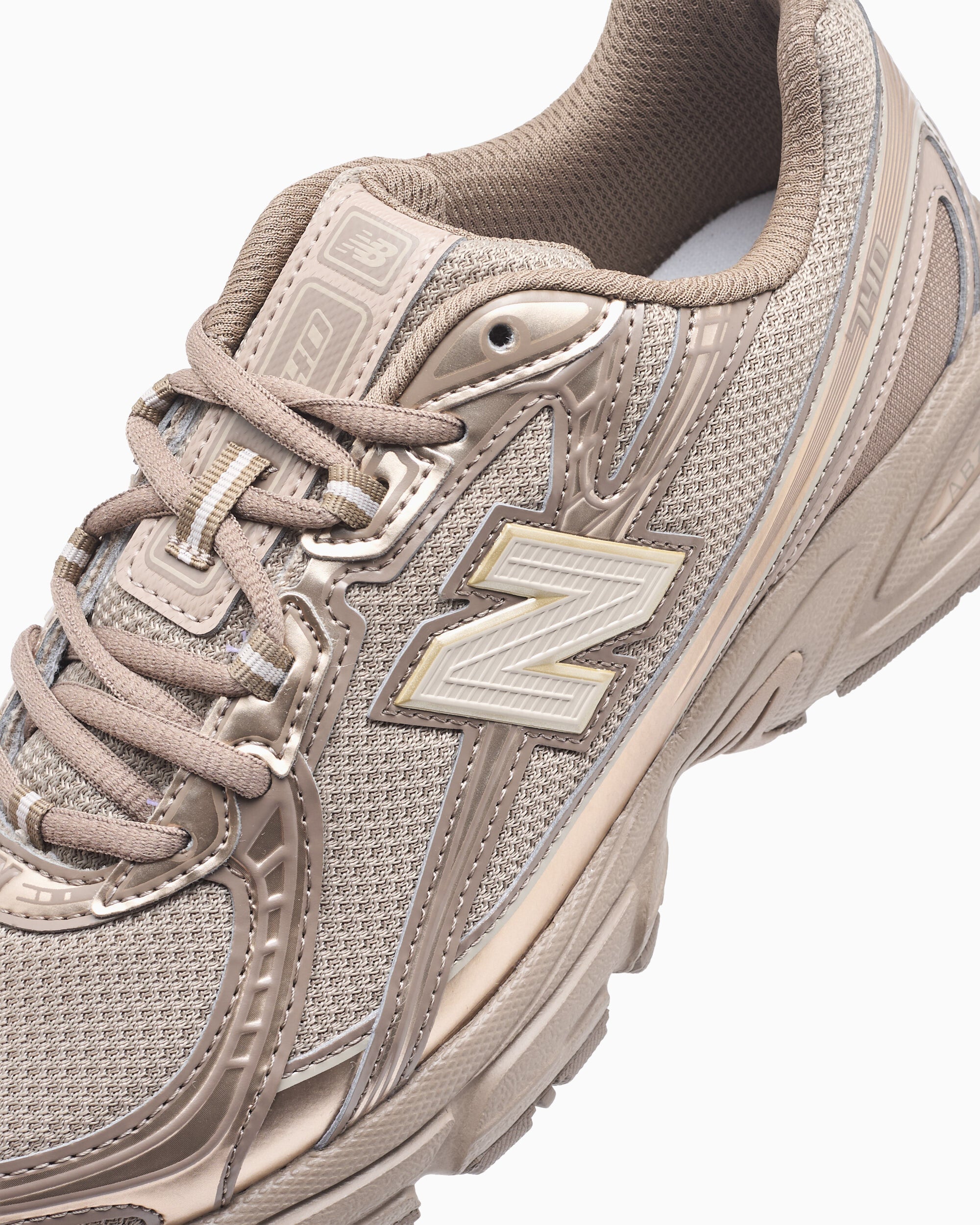 New Balance U740 2XX 