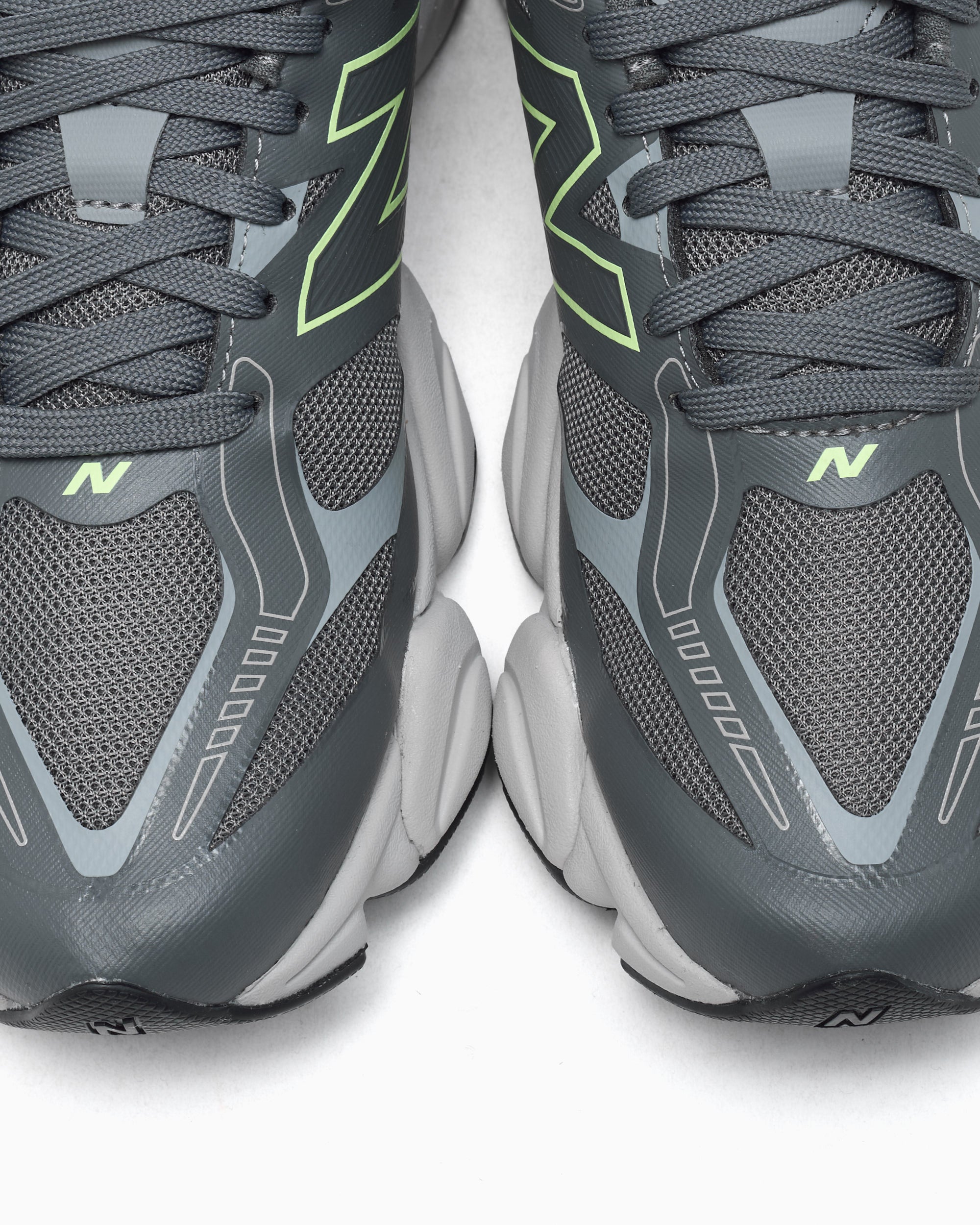 Sneakers New Balance U9060Z 41H - U906041H