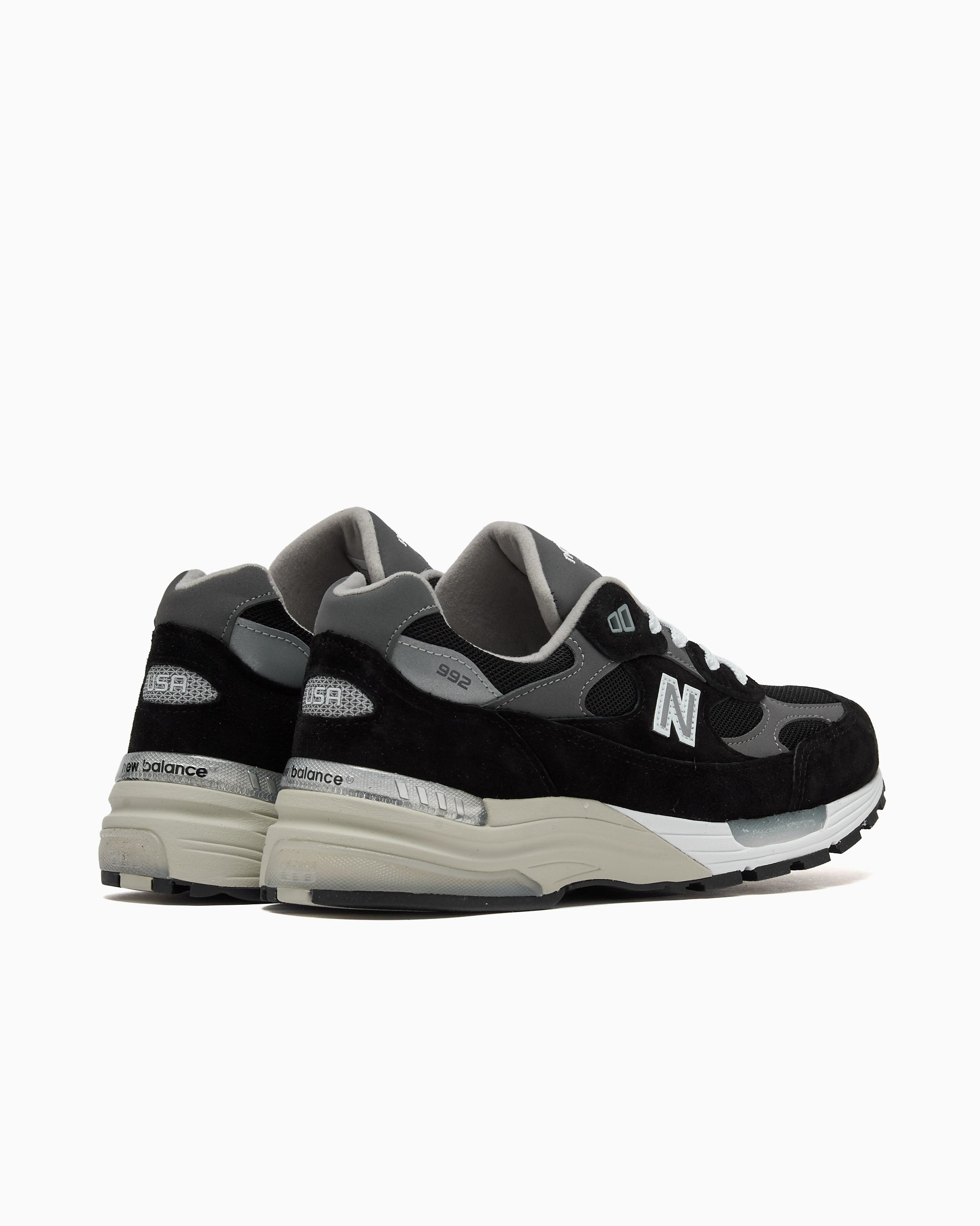 New Balance U992 BK 
