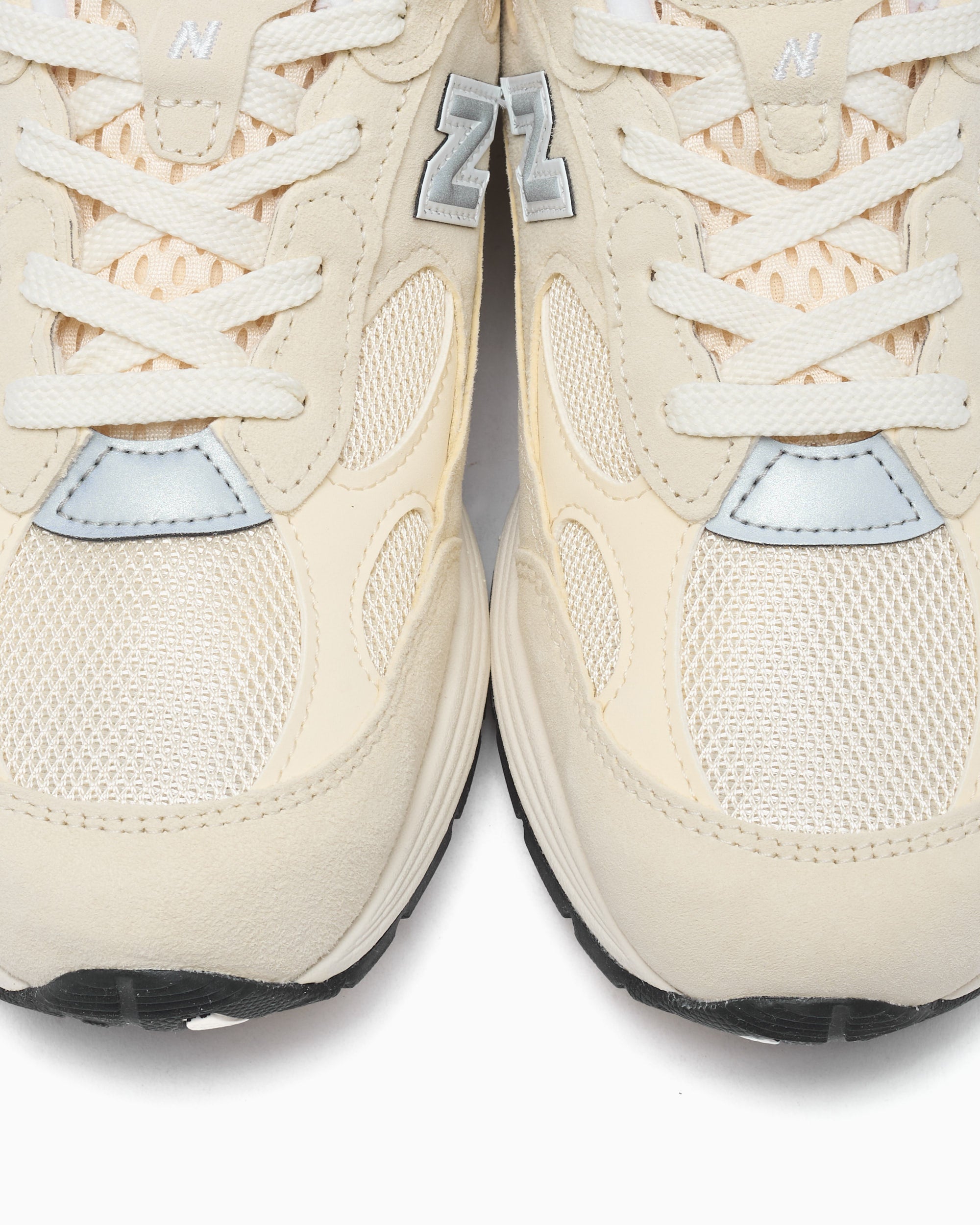 New Balance U992 MC “Made in USA Calcium”
