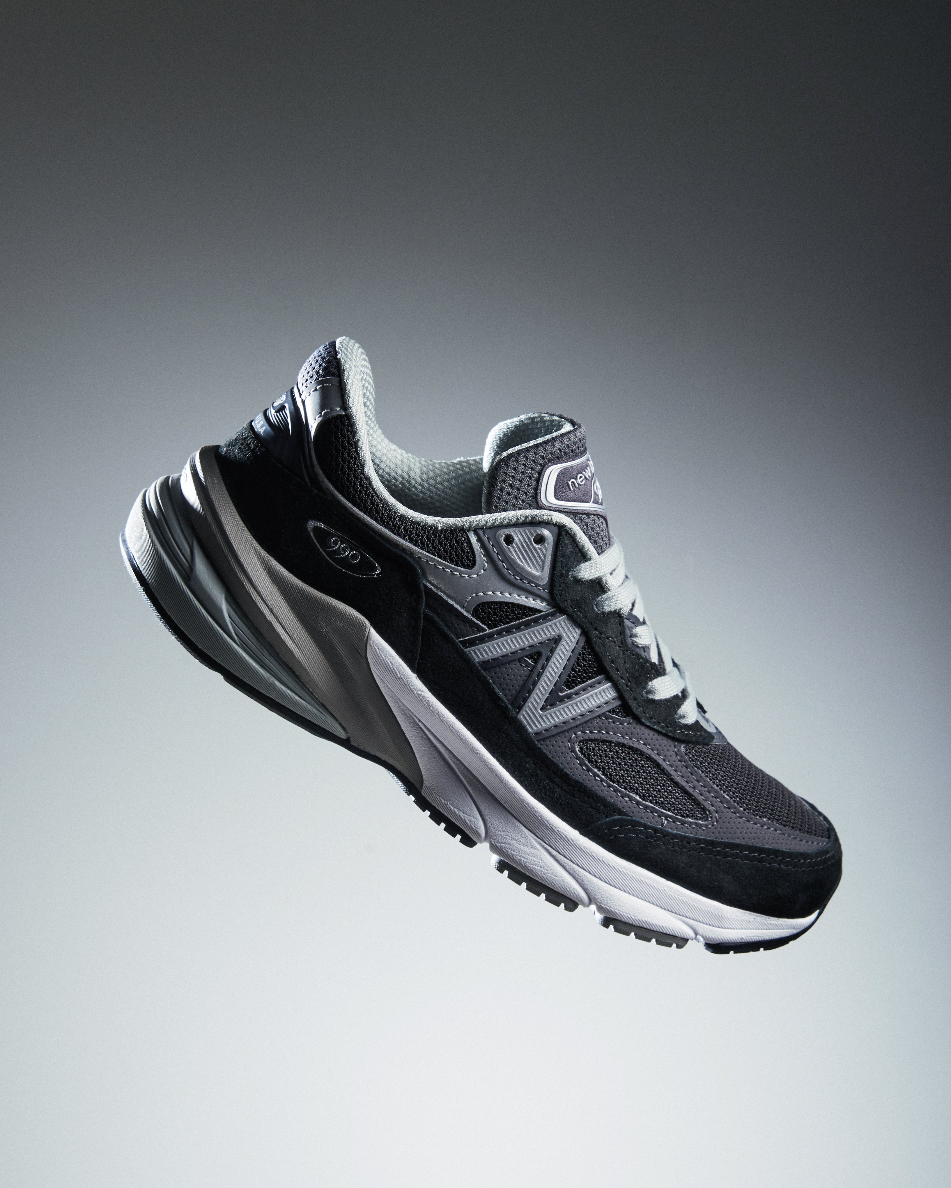 New Balance Women's W990v6 BK6 