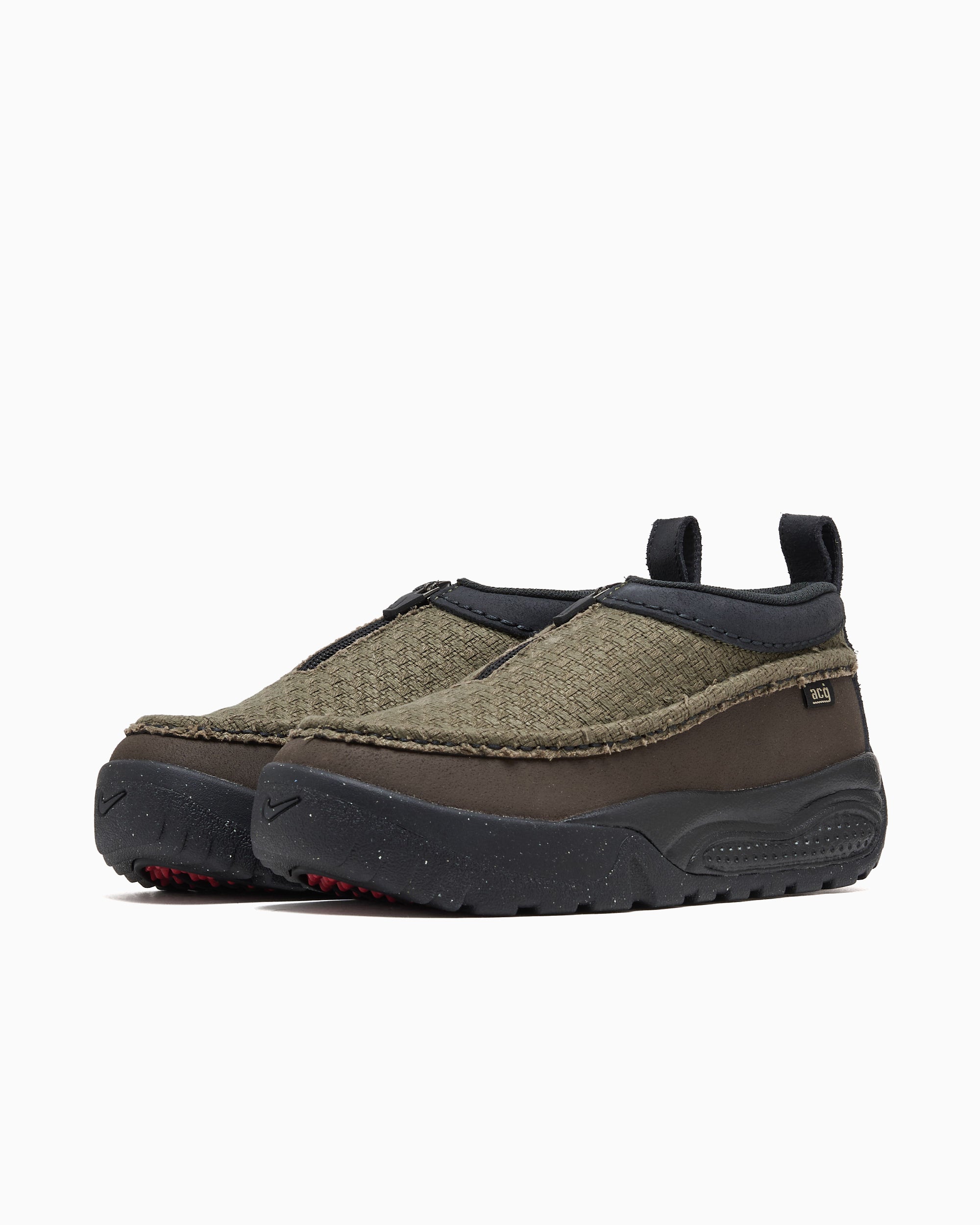 Sneakers Nike ACG Izy "Black Medium Olive" - IO4547-001