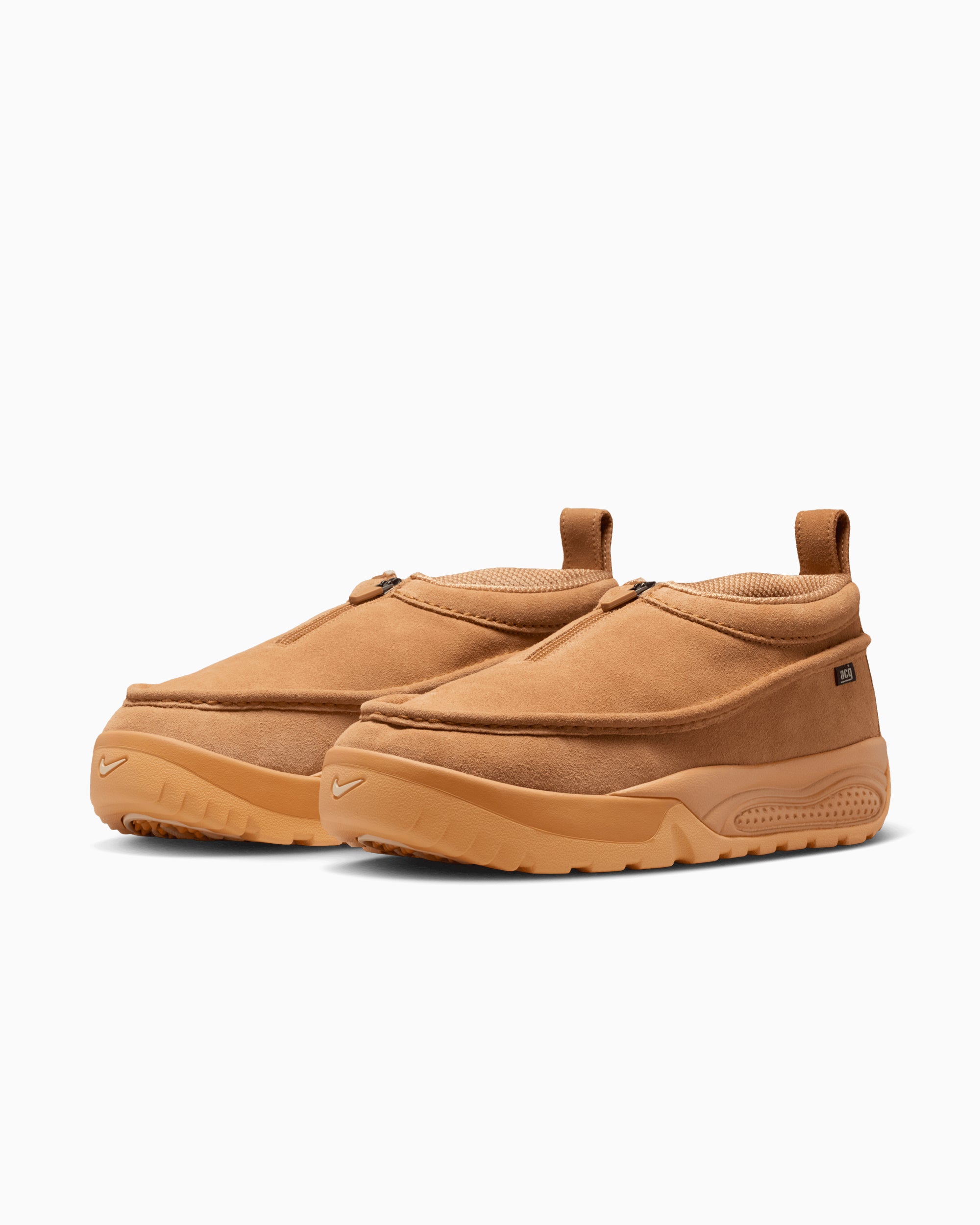 Nike ACG Izy SE