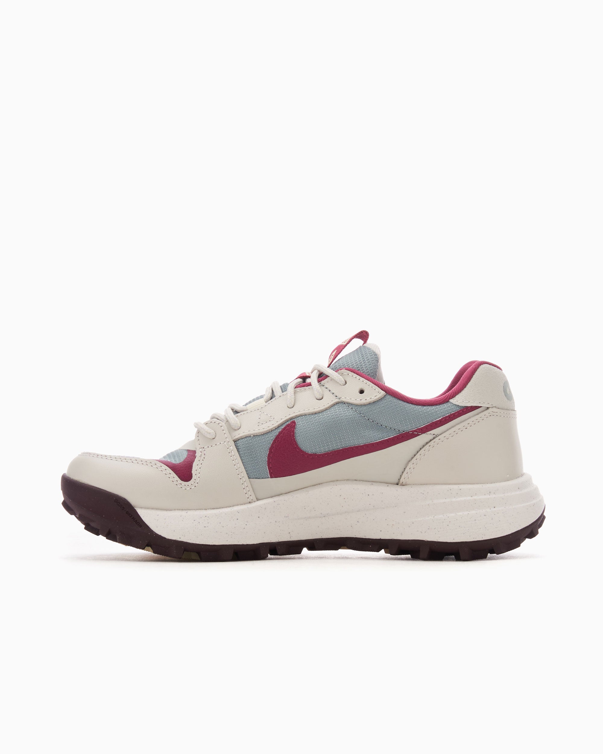Nike ACG Lowcate