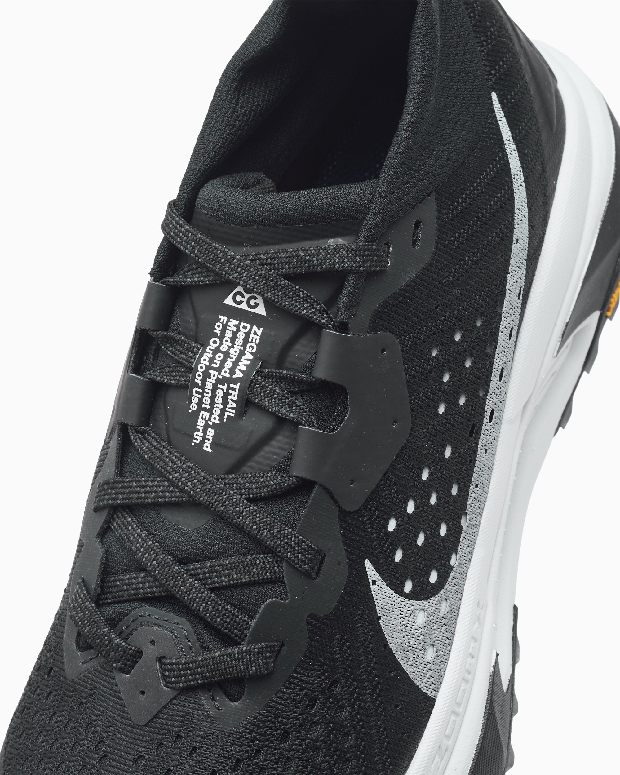 Nike ACG Women's Zegama Trail Vibram
