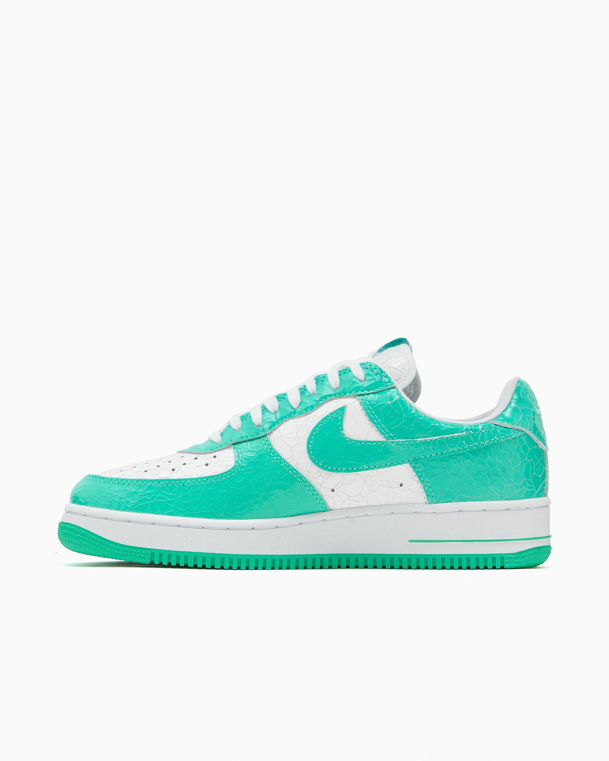 Sneakers Nike Air Force 1 '01 Cracked Patent Leather "Menta" - JA0248-001