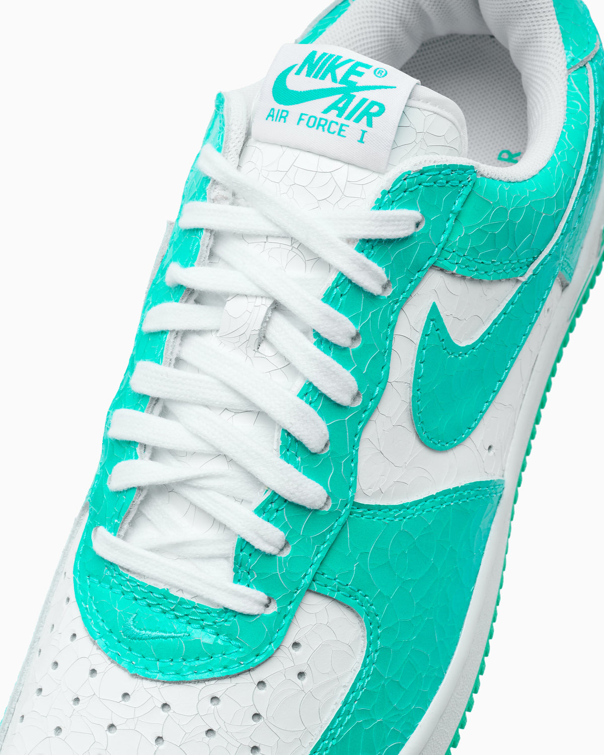 Sneakers Nike Air Force 1 '01 Cracked Patent Leather "Menta" - JA0248-001