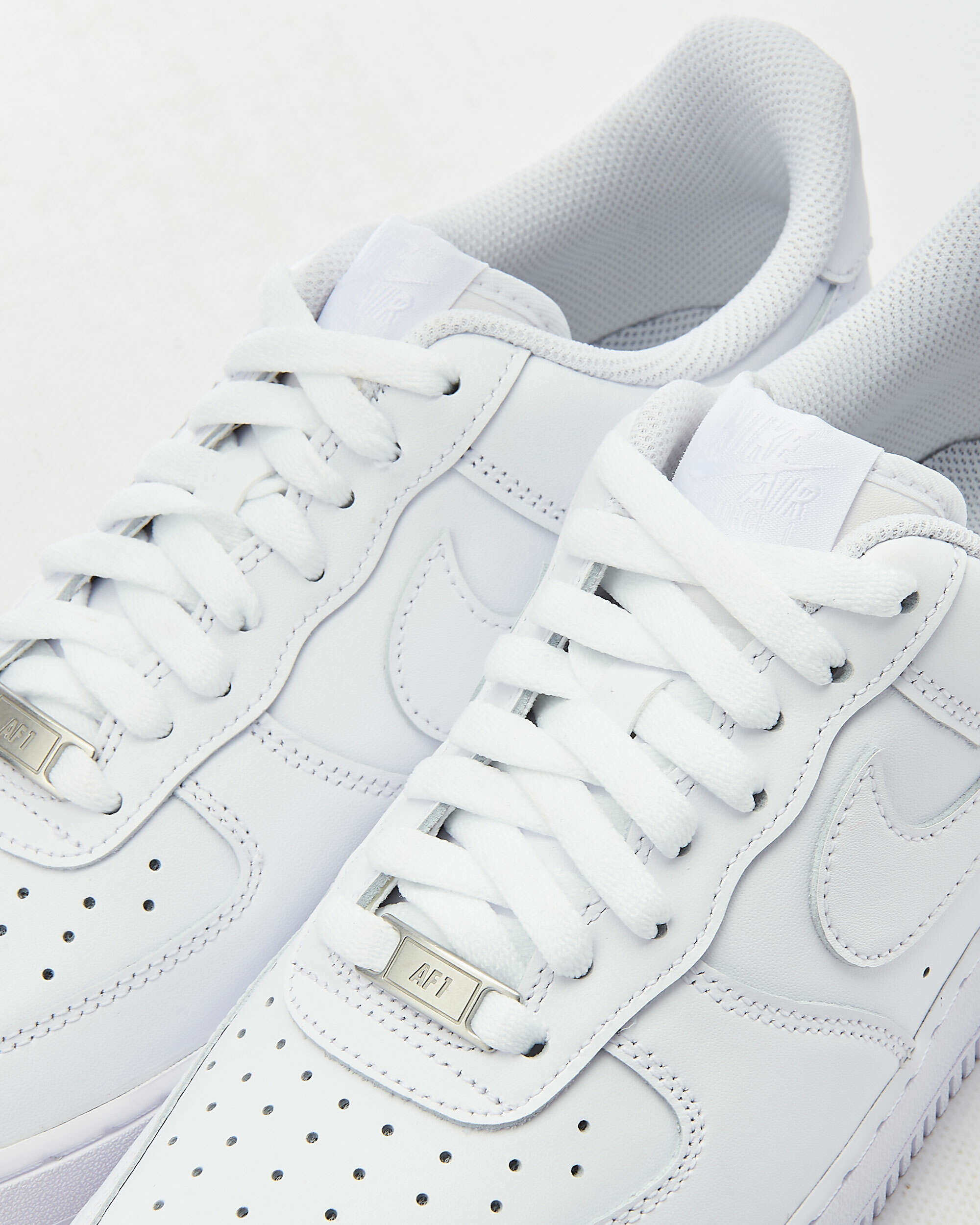 Nike Air Force 1 '07