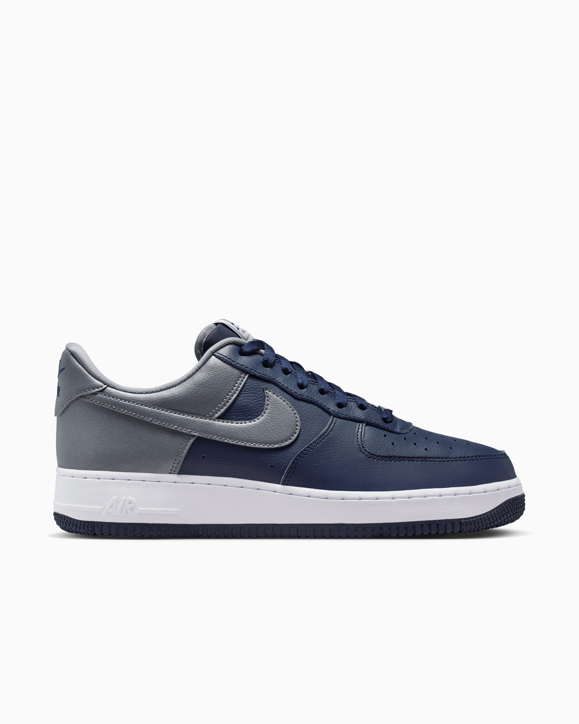 sneakers-nike-air-force-1-07-