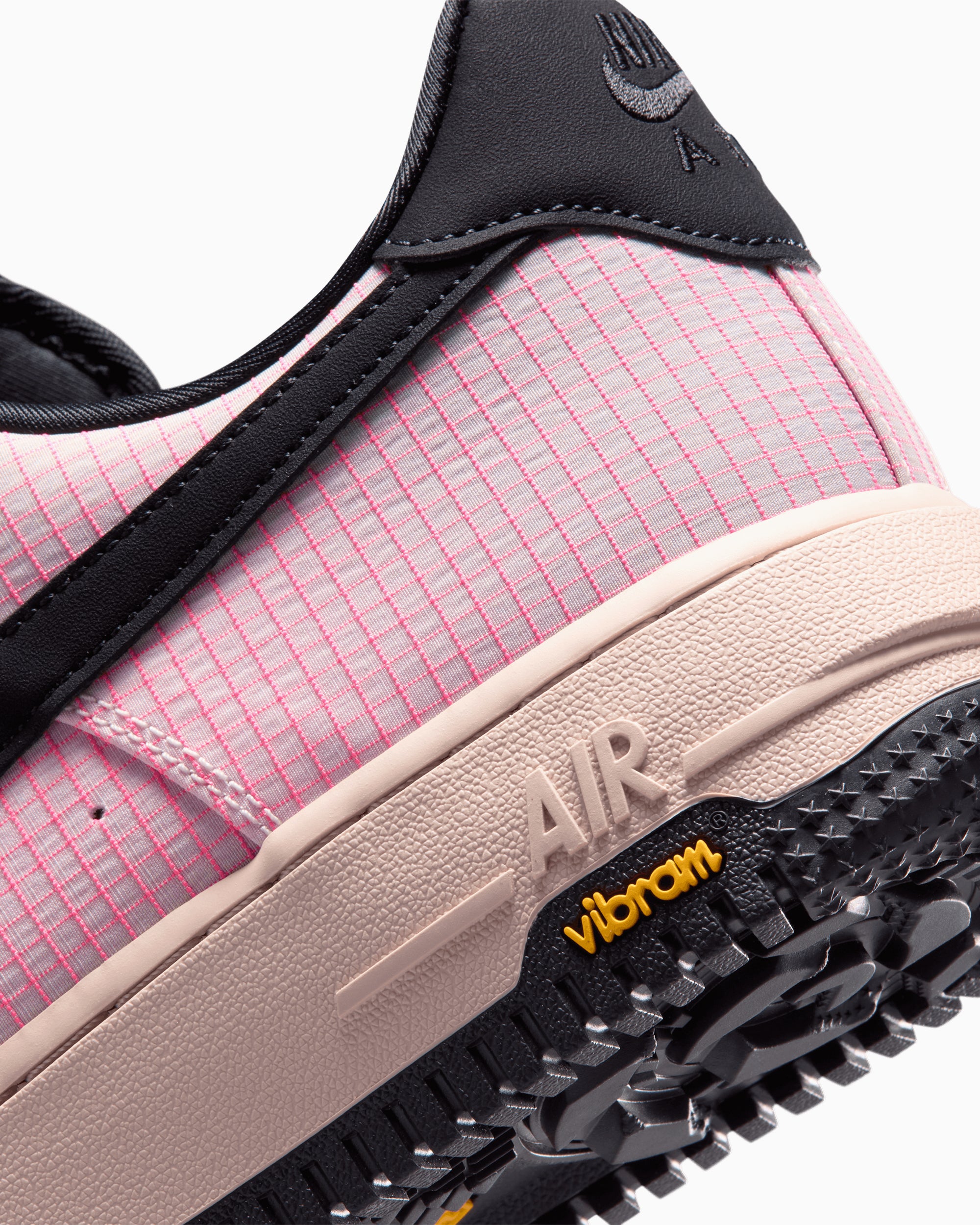 Nike Air Force 1 '07 LX Vibram