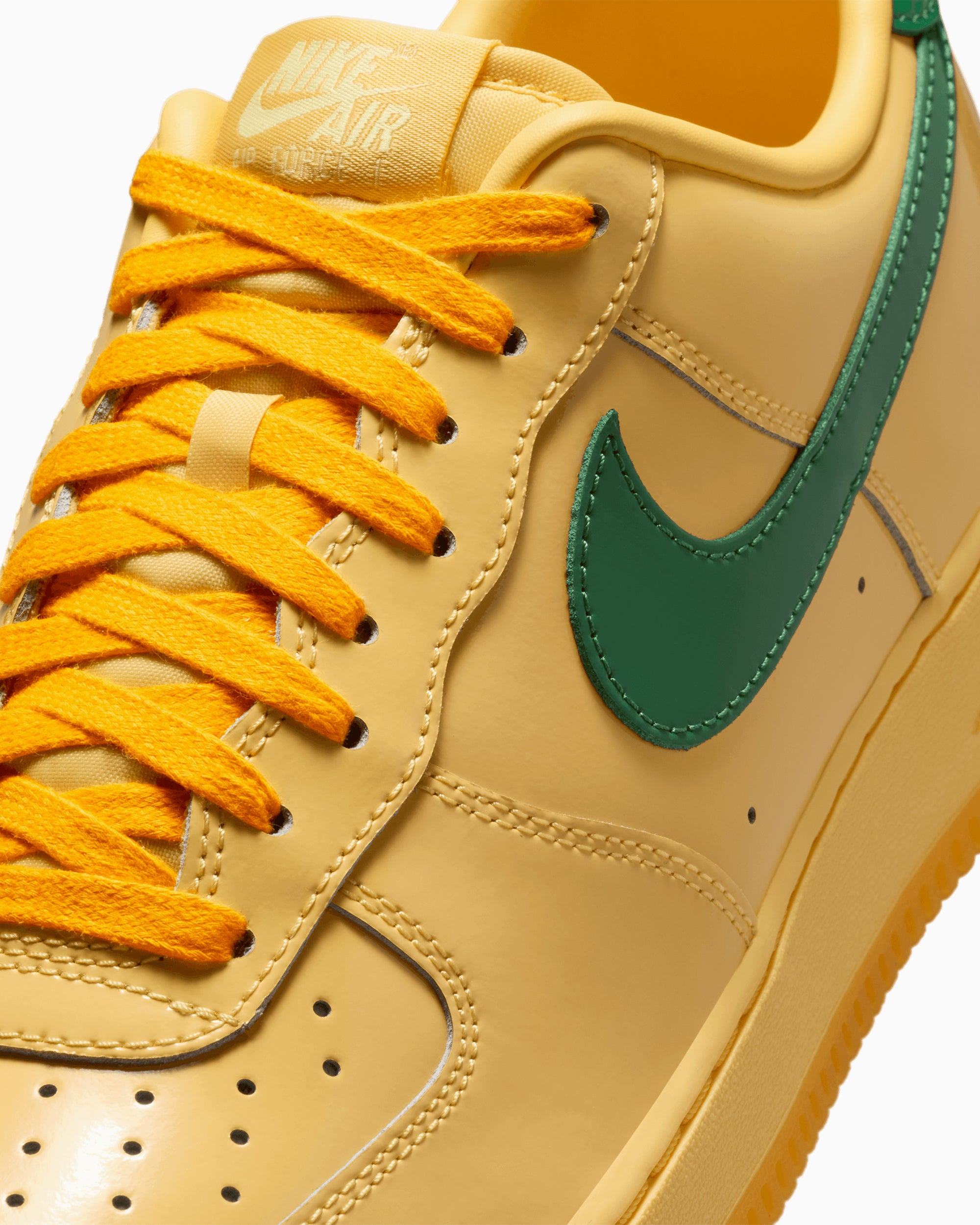 Nike Air Force 1 Low QS 