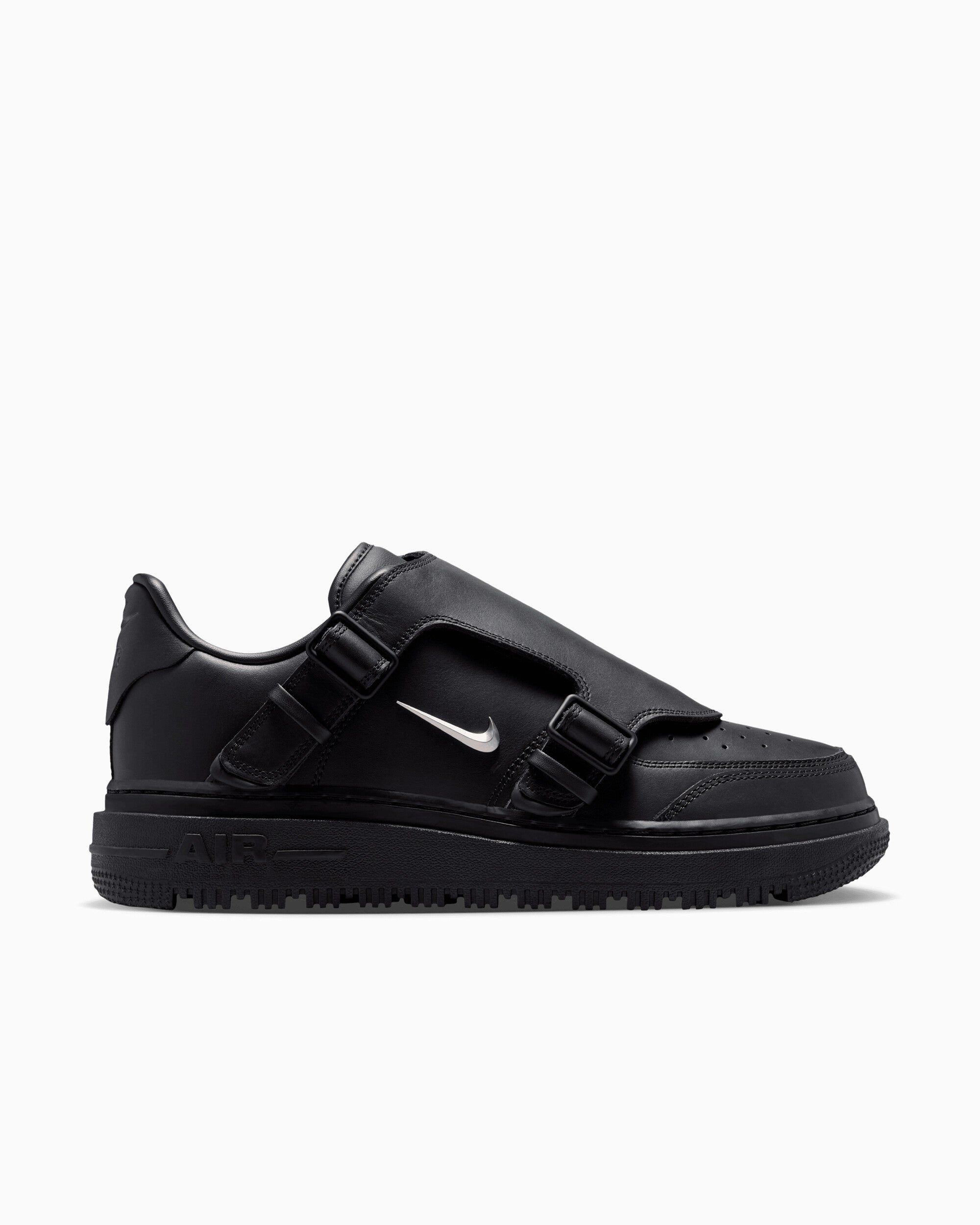 Sneakers Nike Air Force 1 Luxe "Black" - JA3822-010