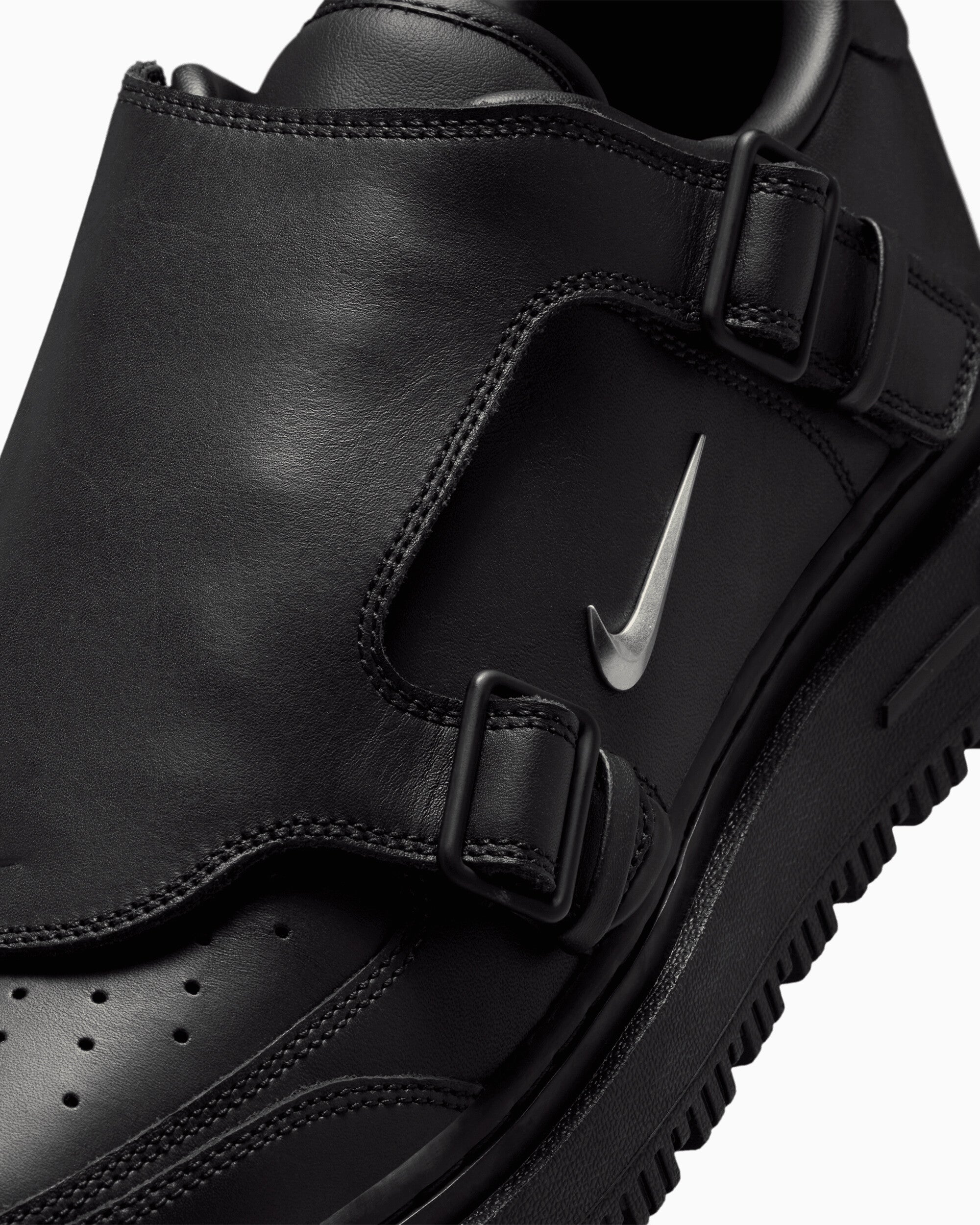 Sneakers Nike Air Force 1 Luxe "Black" - JA3822-010