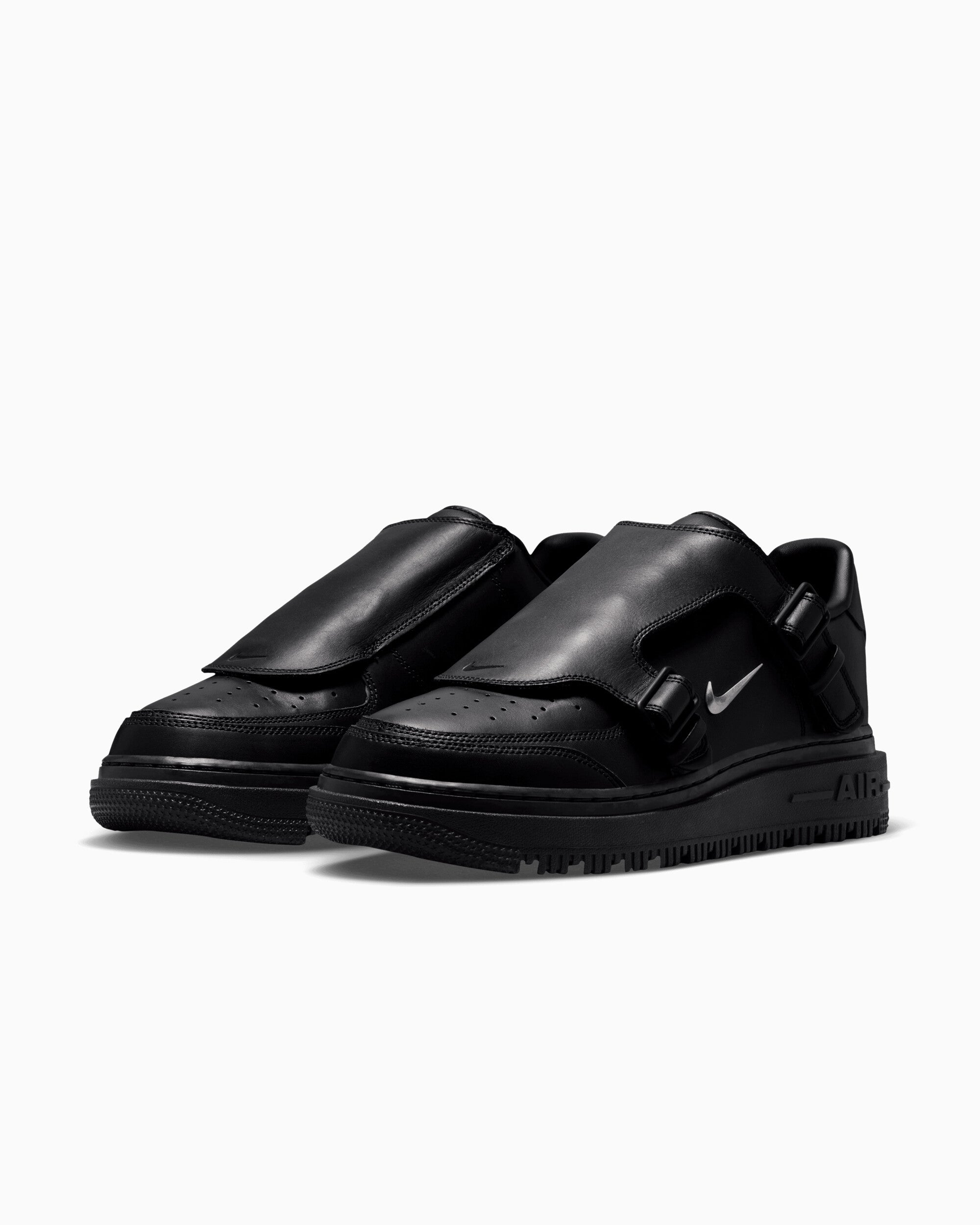 Sneakers Nike Air Force 1 Luxe "Black" - JA3822-010