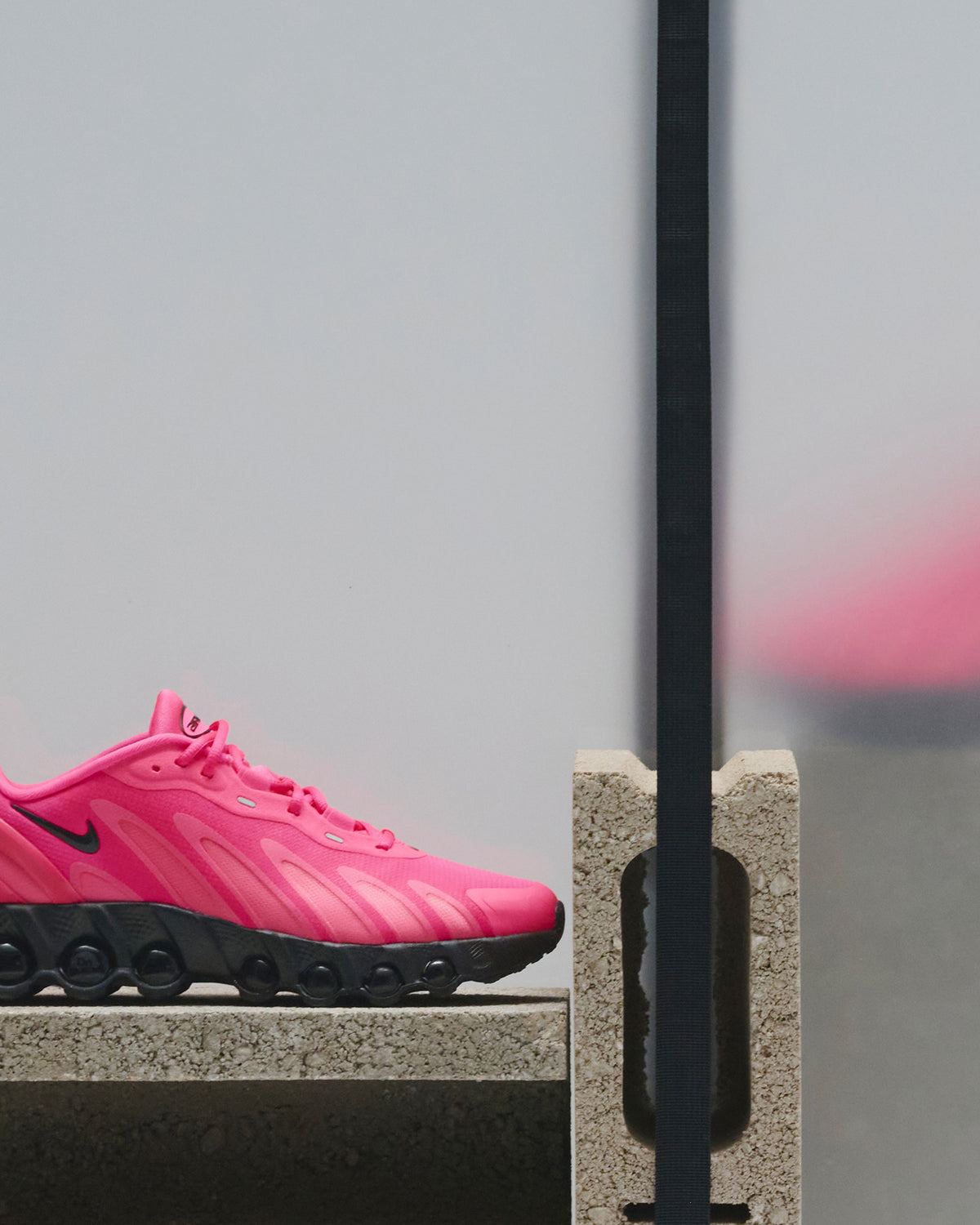 Nike Air Max Dn8 Hyper Pink Shoes FQ7860-600 Men\'s Size 11.5 Nike Air Max DN8  main image 2
