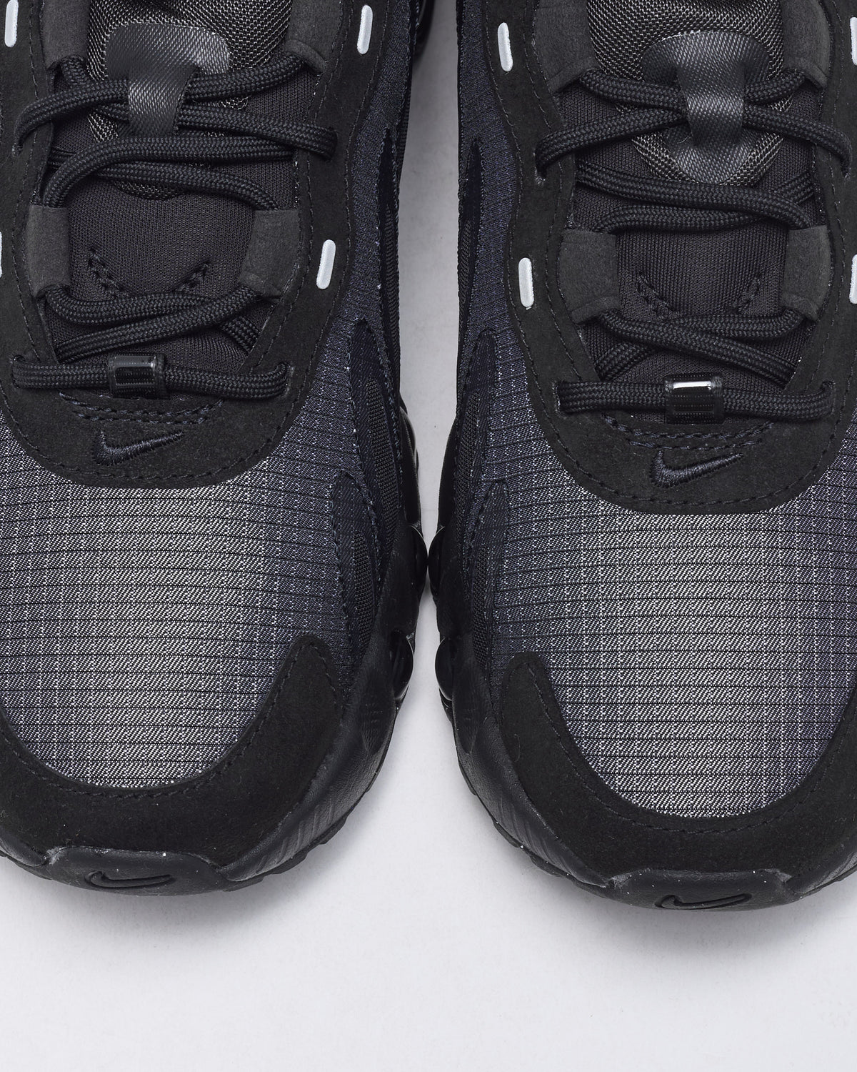 sneakers-nike-air-max-dn8-se- 