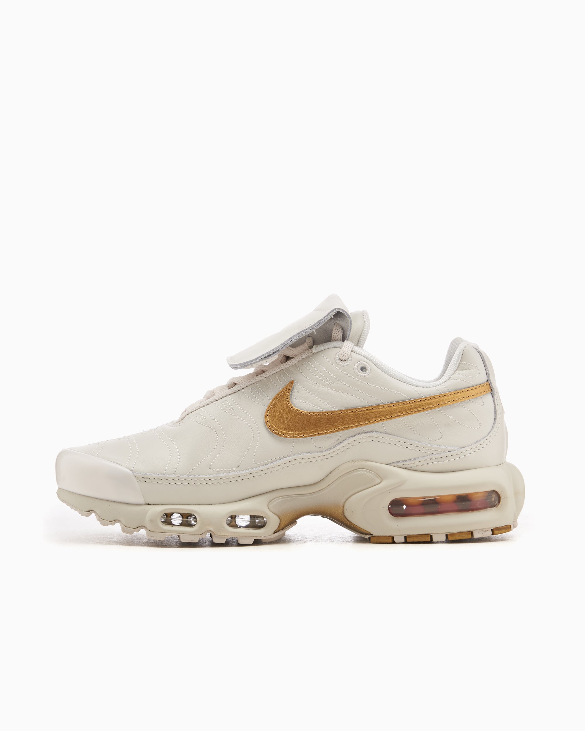 Nike airmax plus TIEMPO 【公式通販】