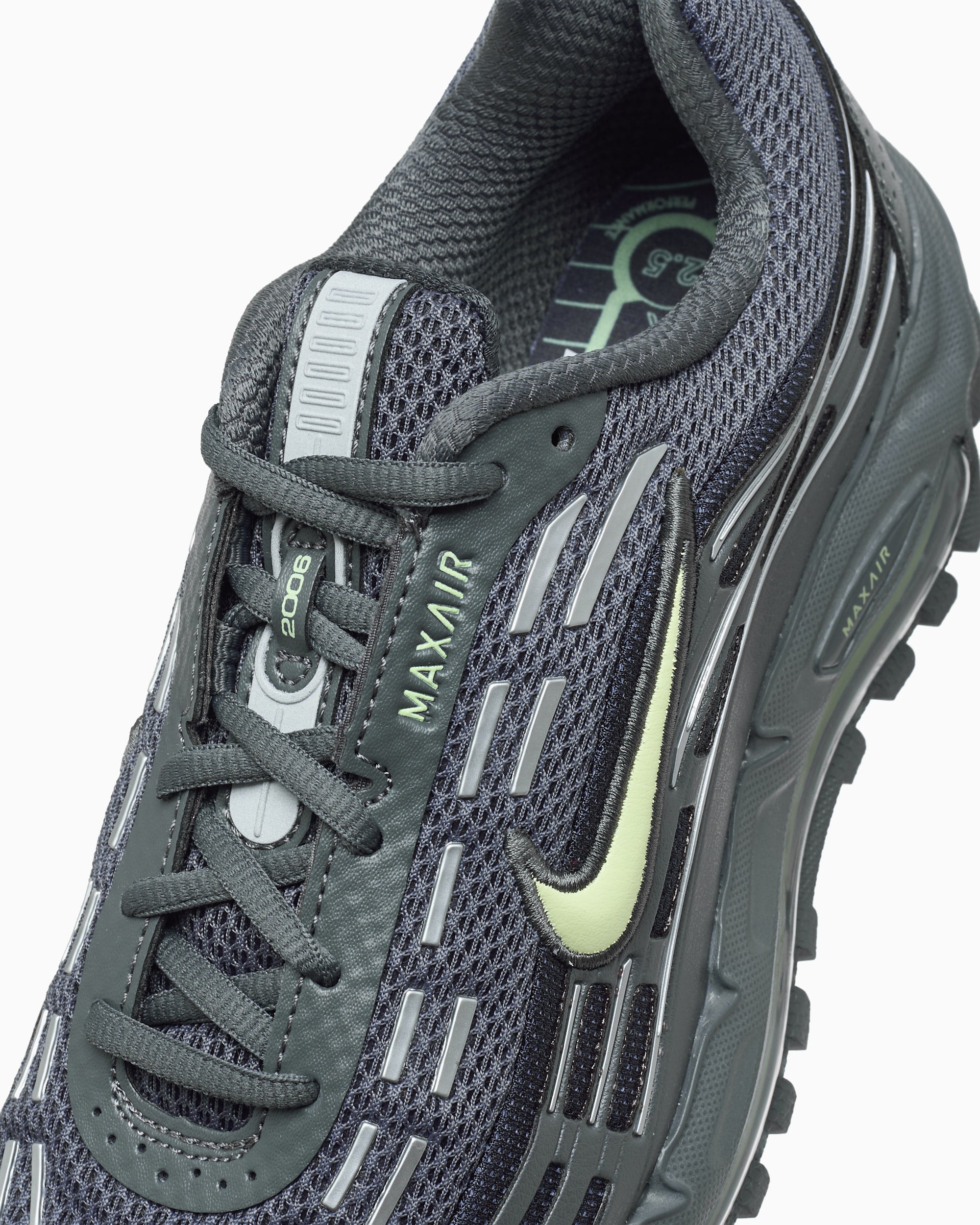 sneakers-nike-air-max-tl-25-