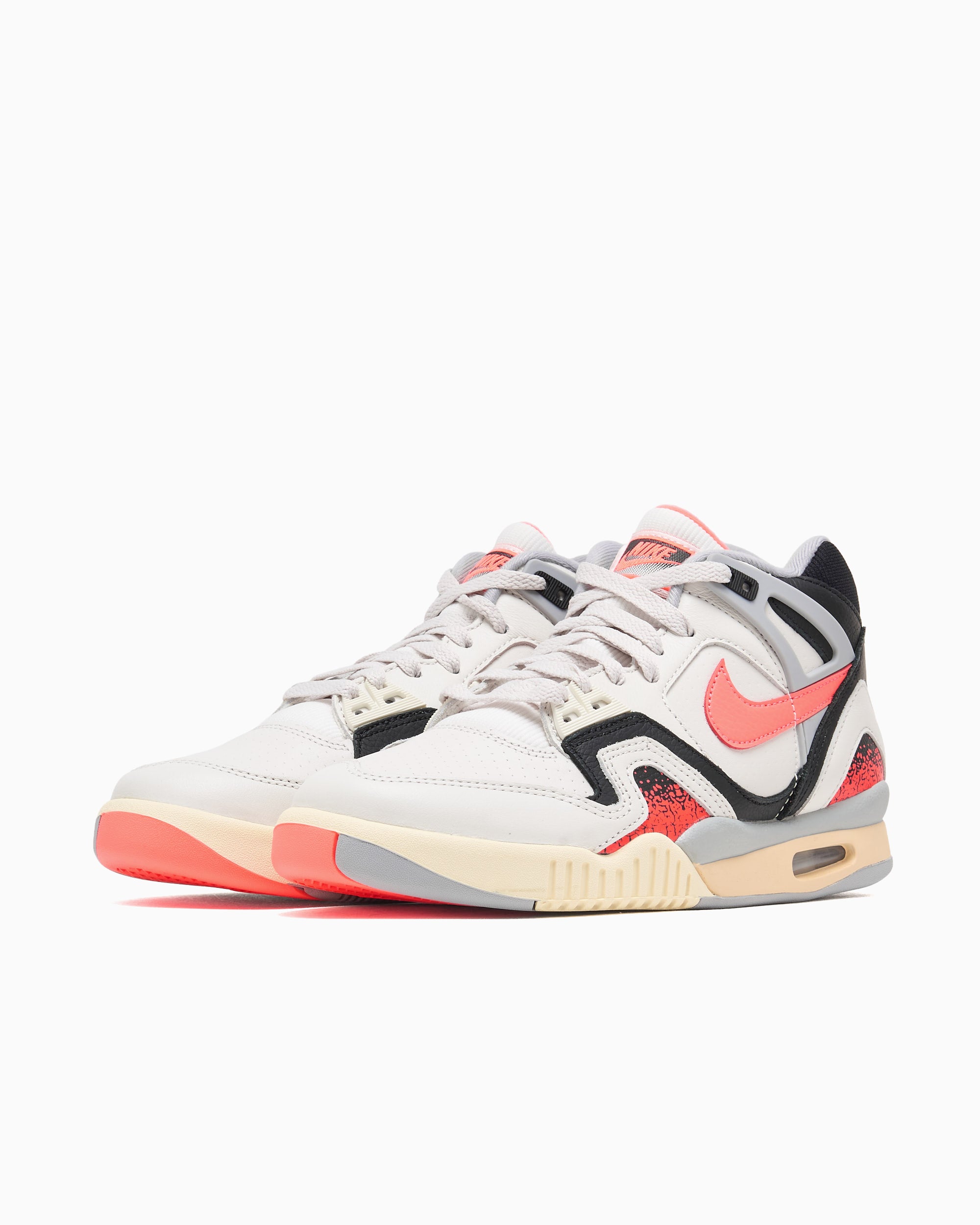 Nike Air Tech Challenge 2 