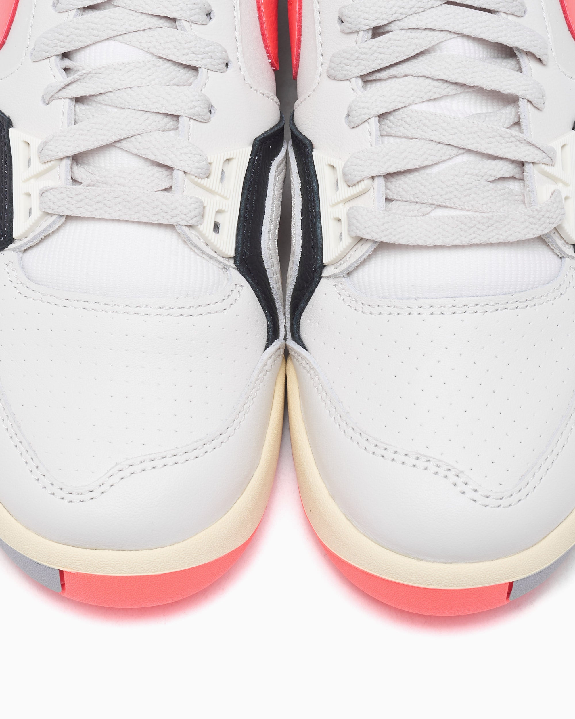 Nike Air Tech Challenge 2 