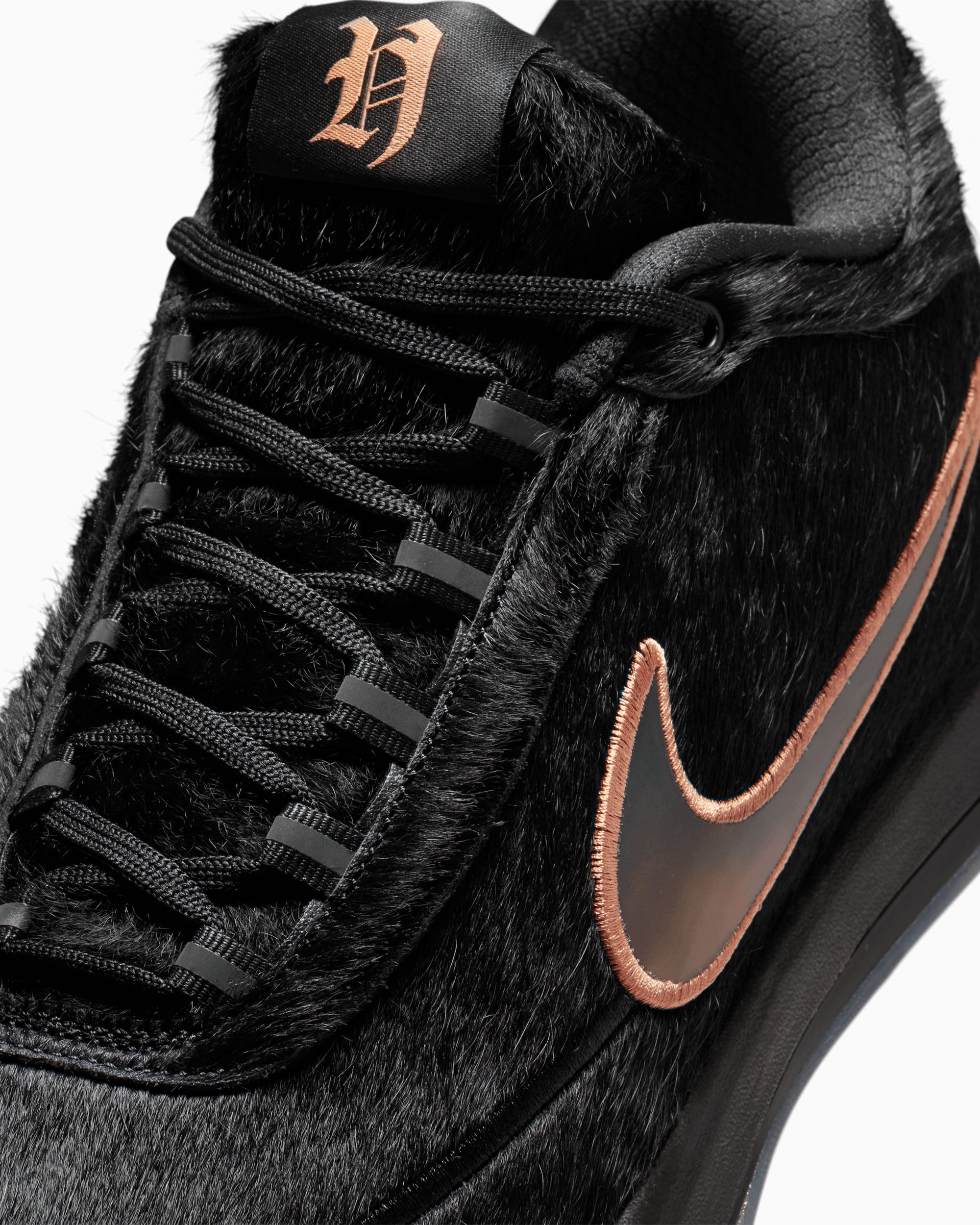 Nike Book 2 