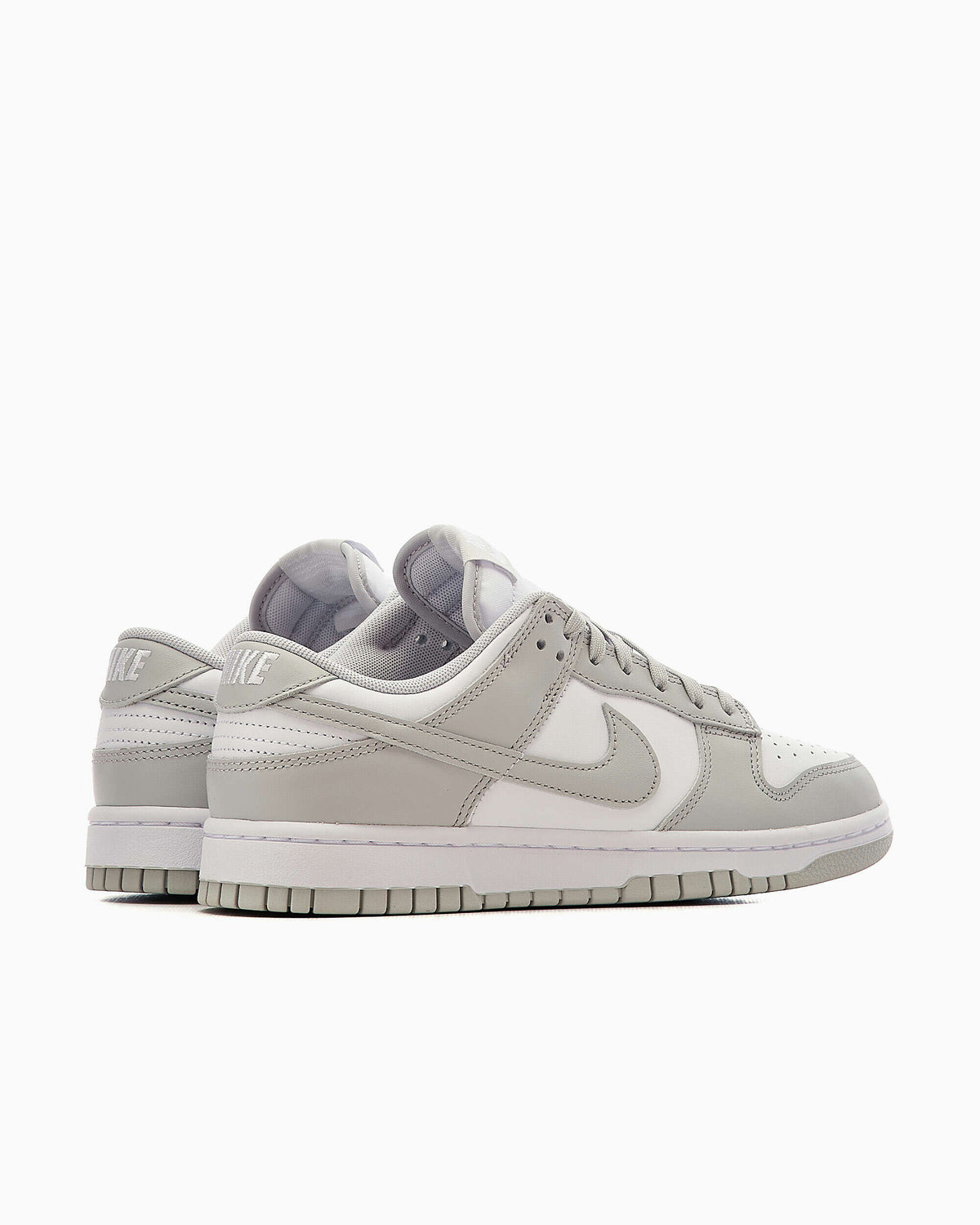 Nike Dunk Low Retro 