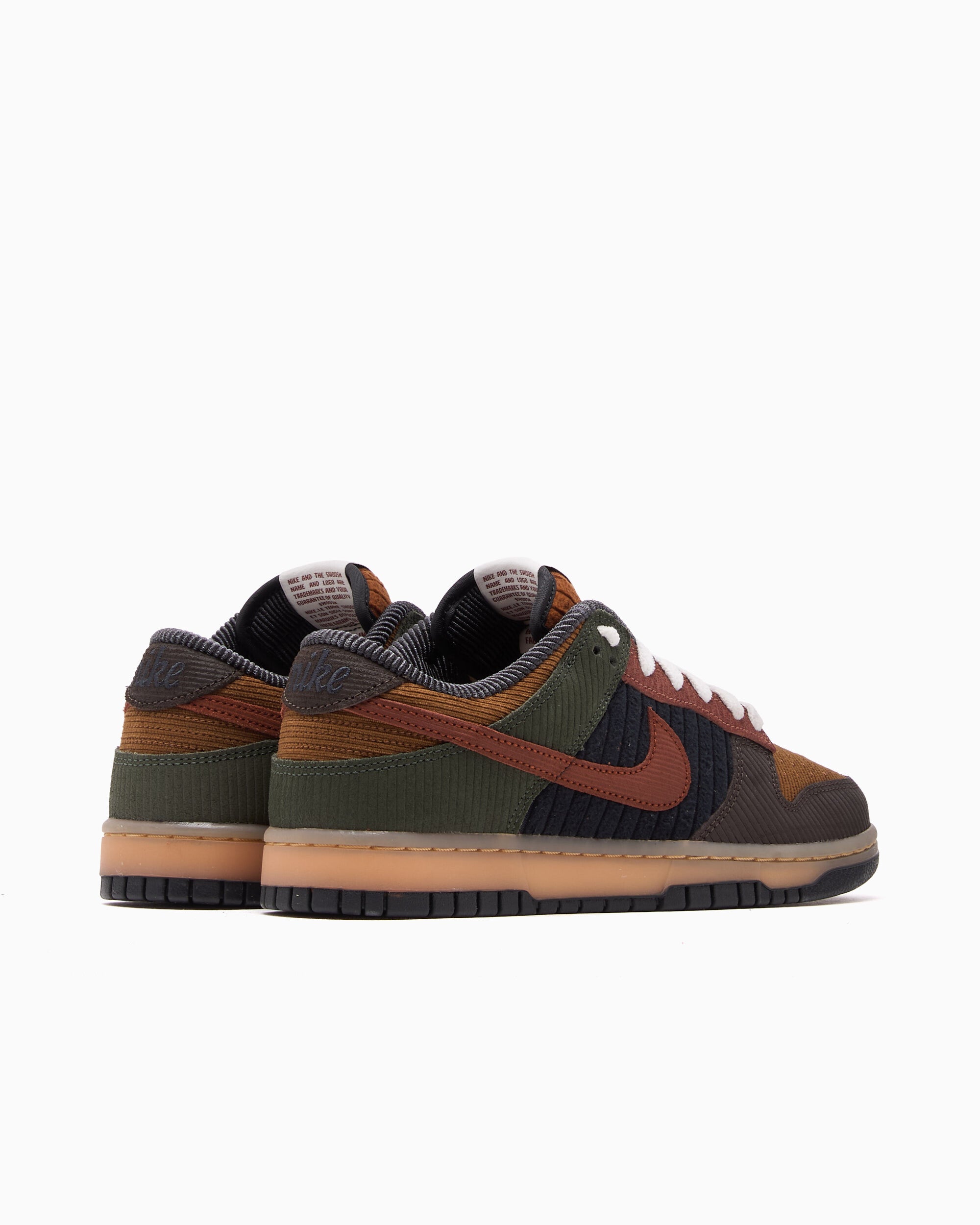 Sneakers Nike Dunk Low Retro Premium "Corduroy" - IB7746-201