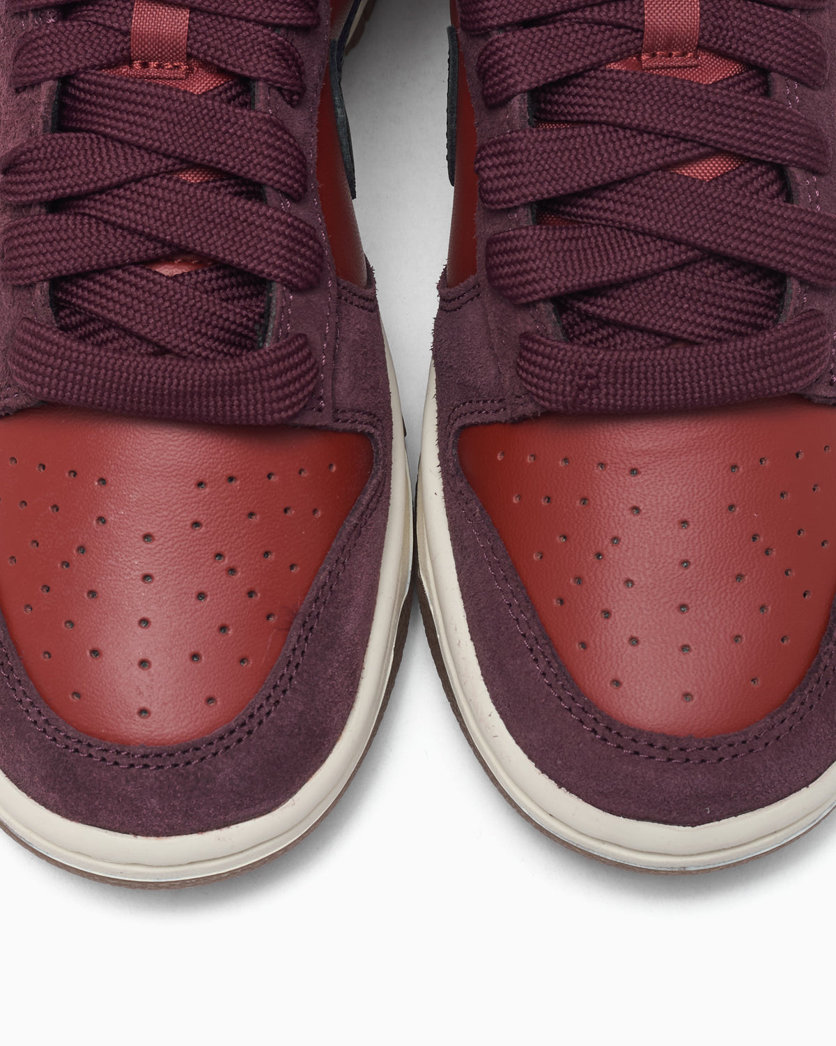 Nike Dunk Low Retro SE 
