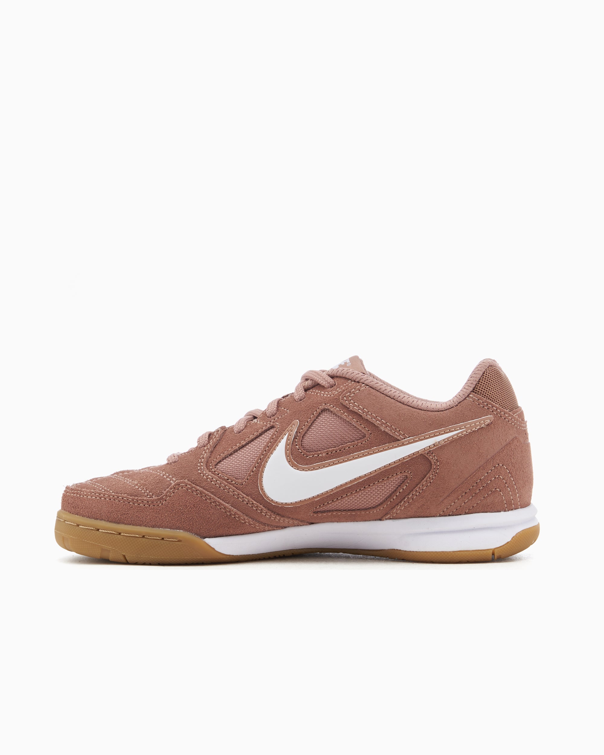 Nike Gato