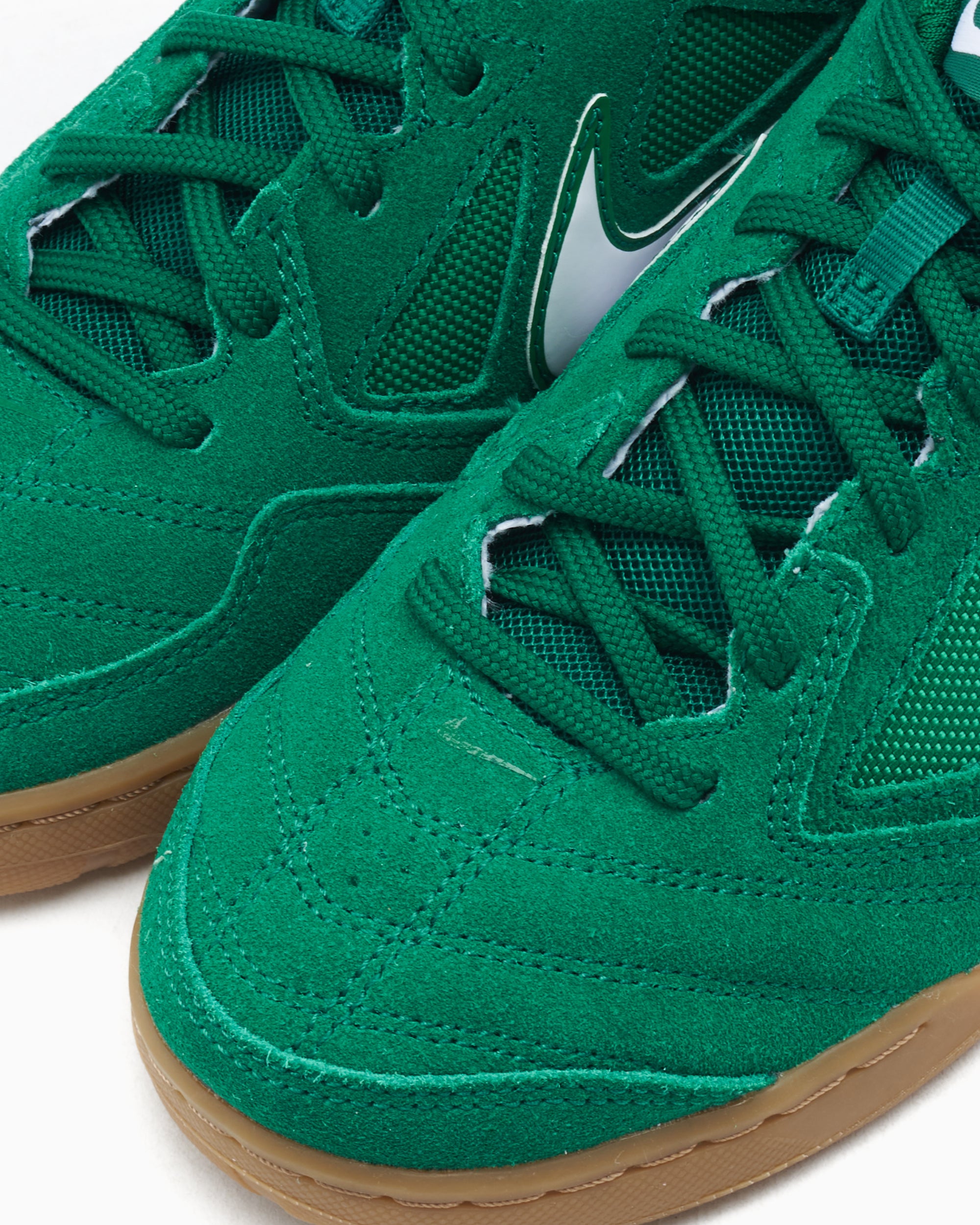 Nike Gato