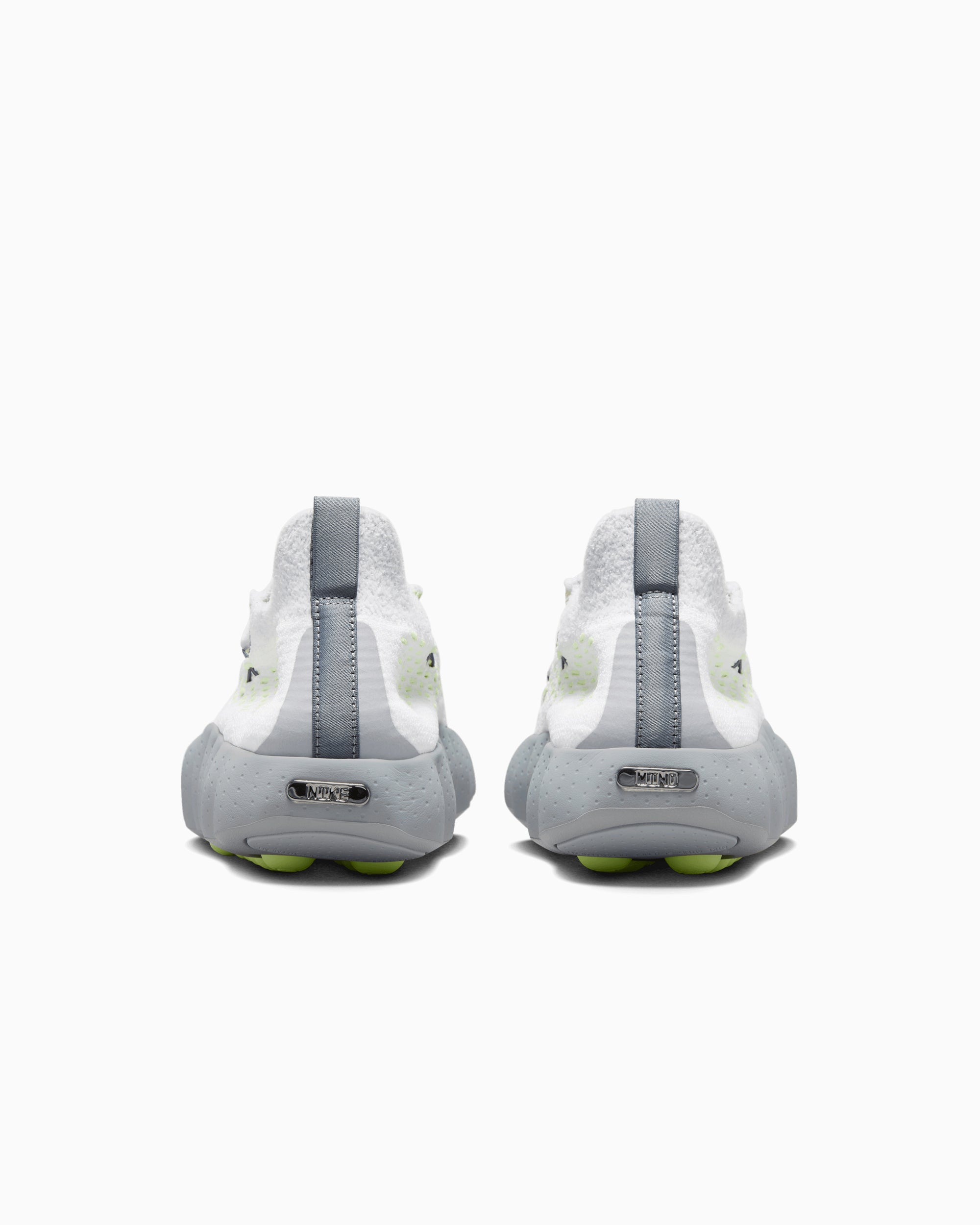 Nike Mind 002 Flyknit 