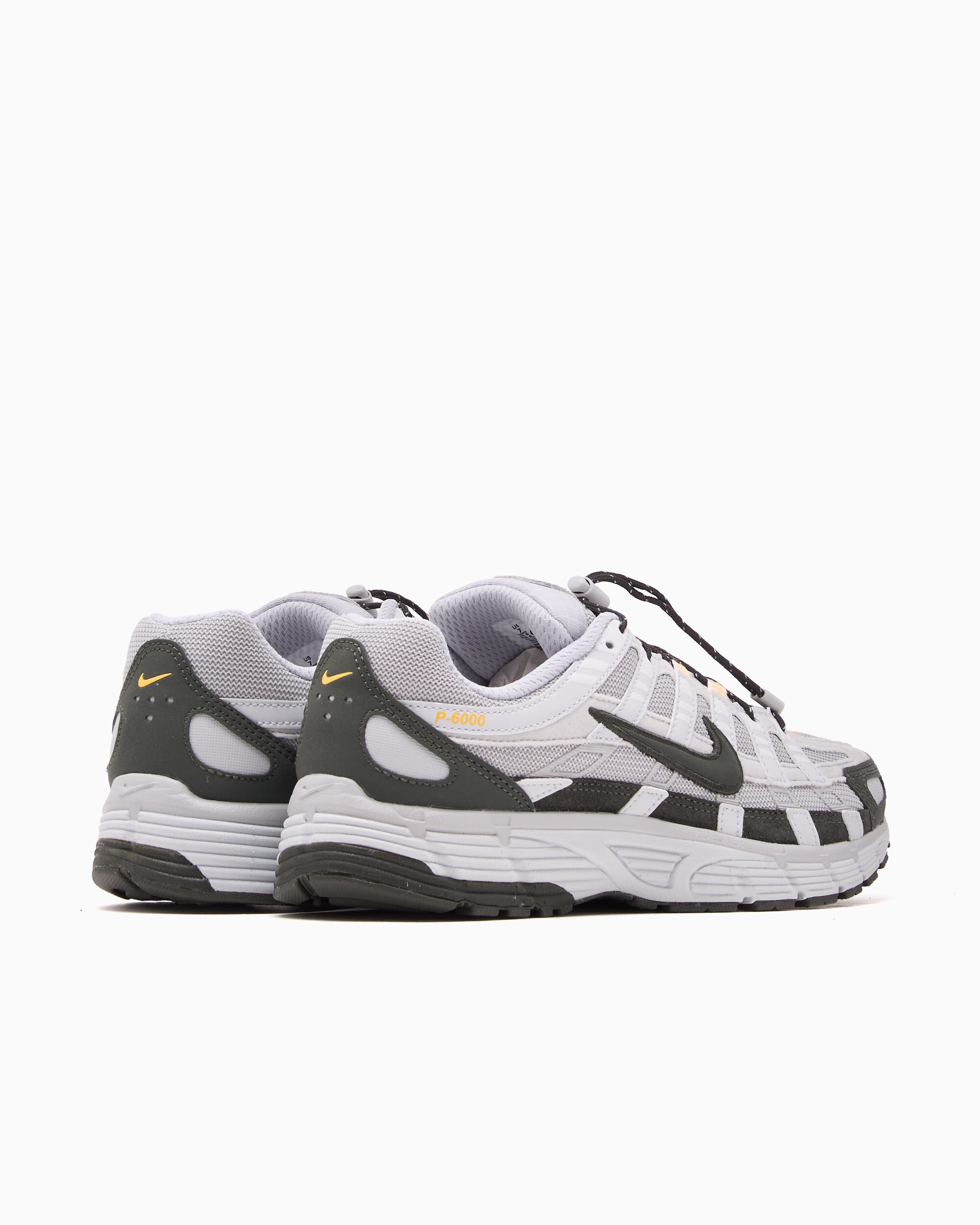 Sneakers Nike P-6000 - HQ3818-002