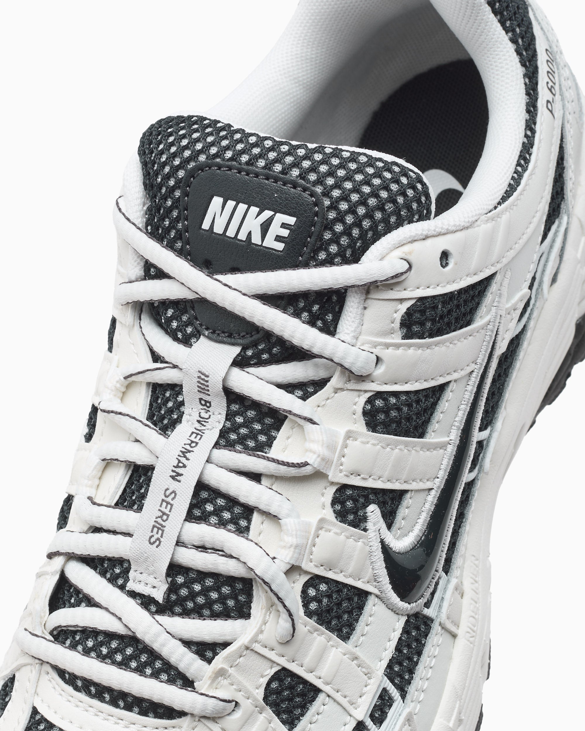 Sneakers Nike P-6000 - IO8711-101