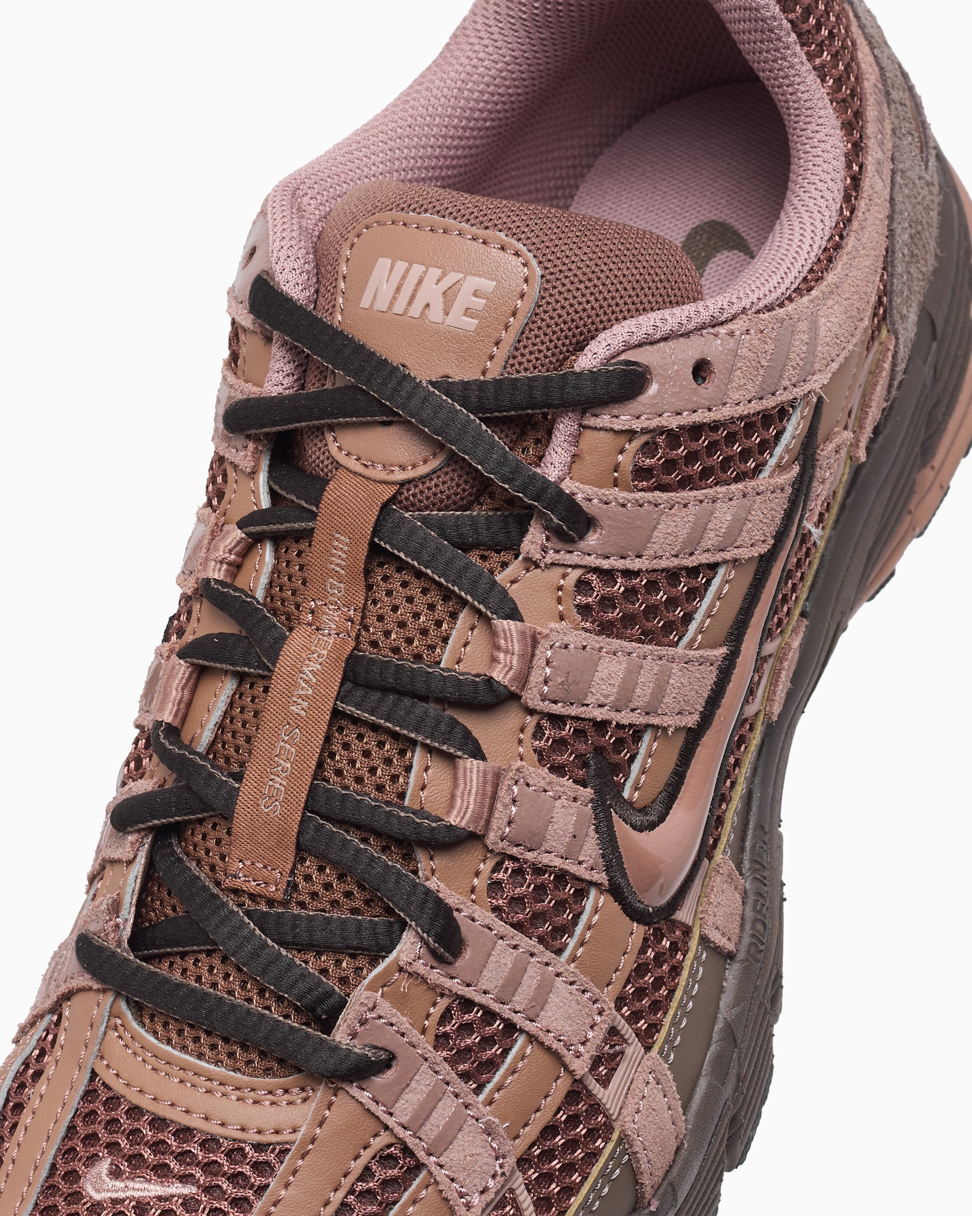 Sneakers Nike P-6000 SE - HF0015-205