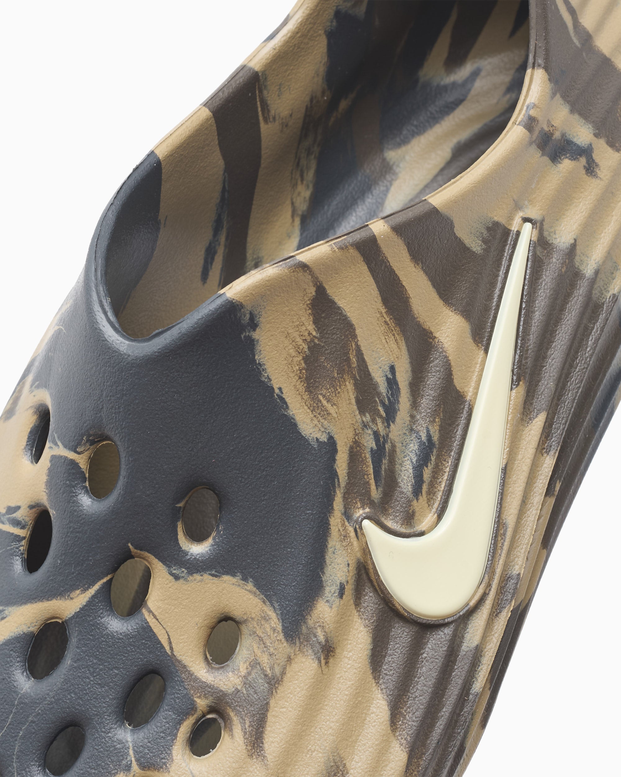 Nike ReactX Rejuven8 