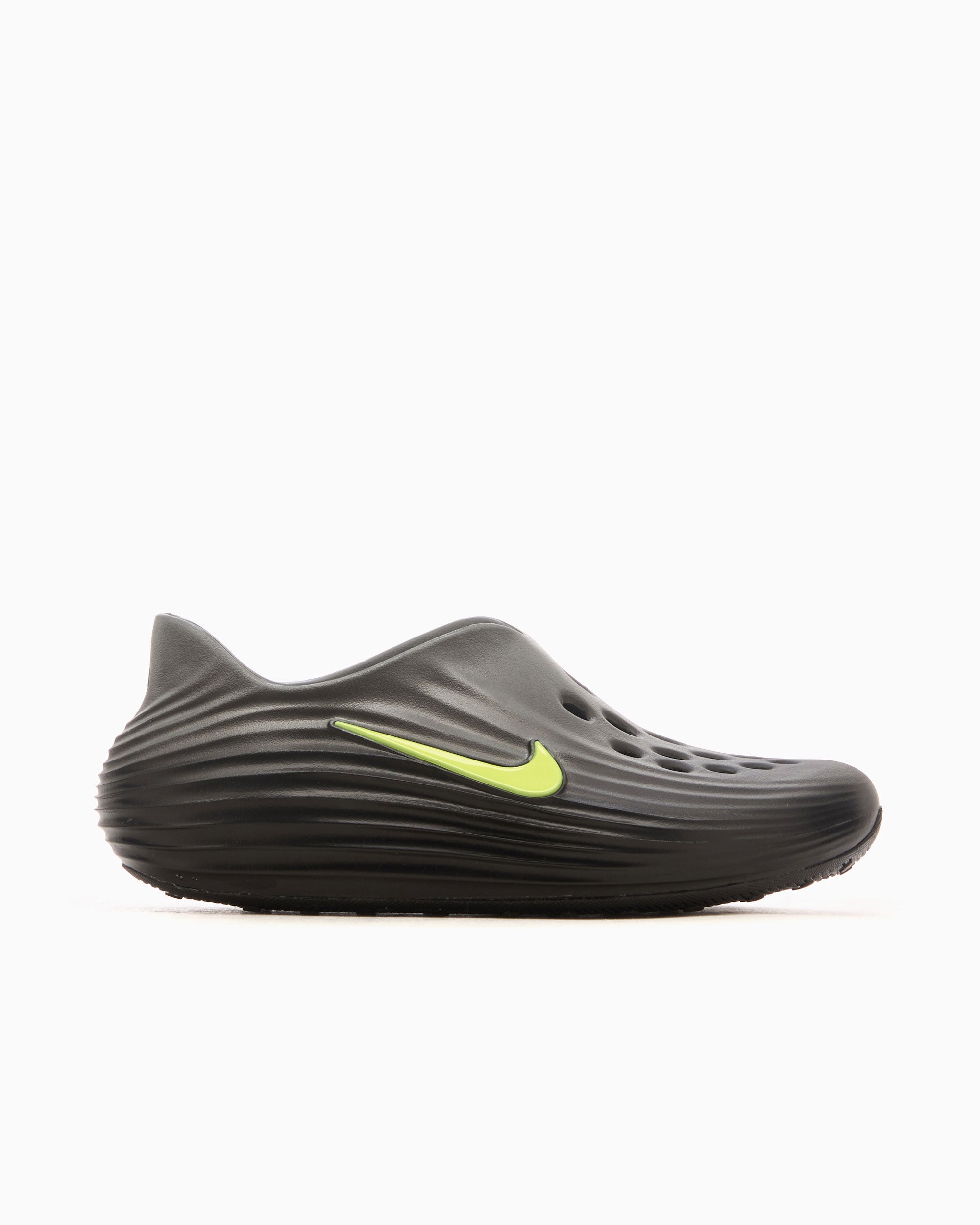 sneakers-nike-reactx-rejuven8-