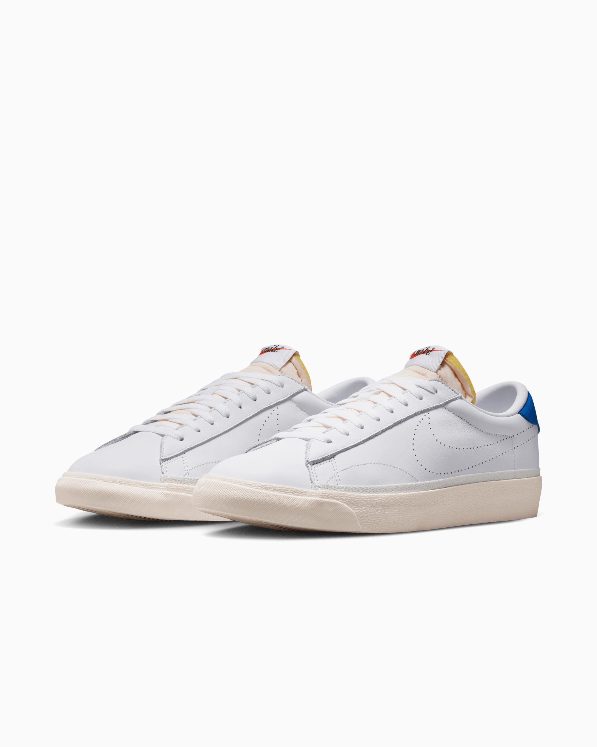 Sneakers Nike Tennis Classic AC - IO1738-100