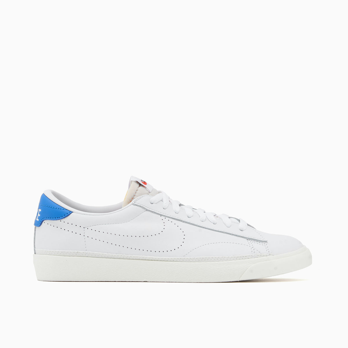 Nike Tennis Classic AC