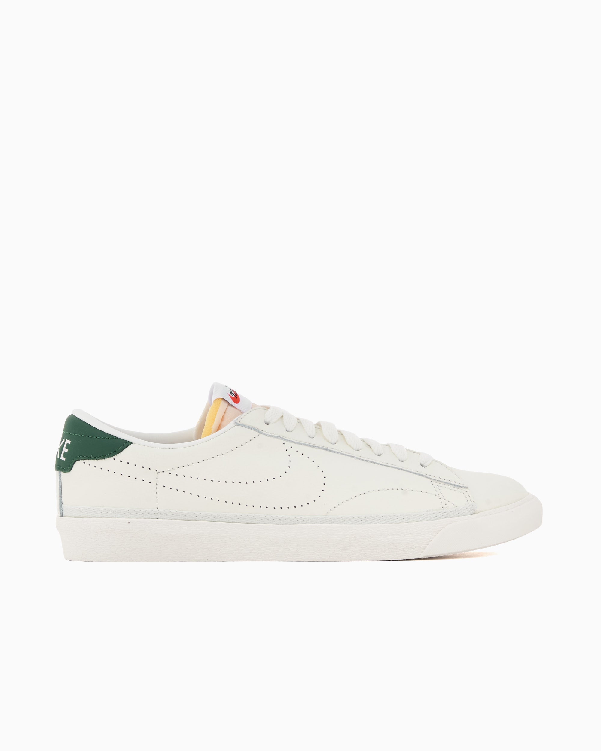 Sneakers Nike Tennis Classic AC | Cor Branco | Tamanho 45 | Nike | FOOTDISTRICT | 198958672193