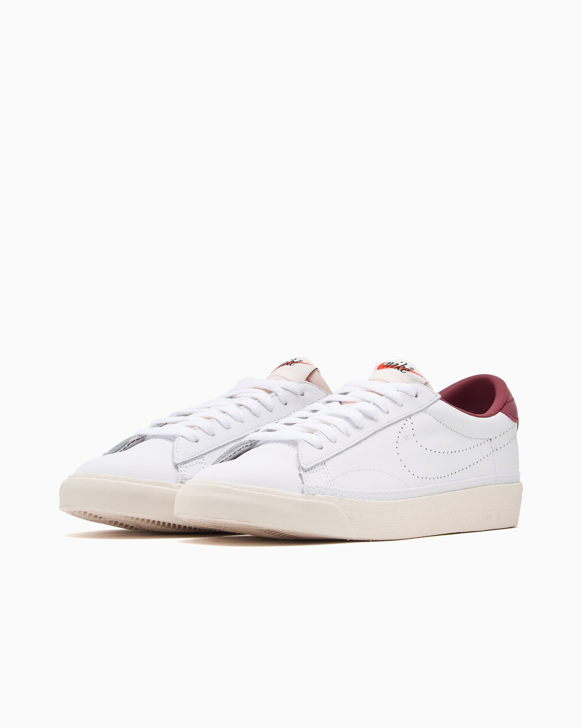 Sneakers Nike Tennis Classic AC - IX6289-101