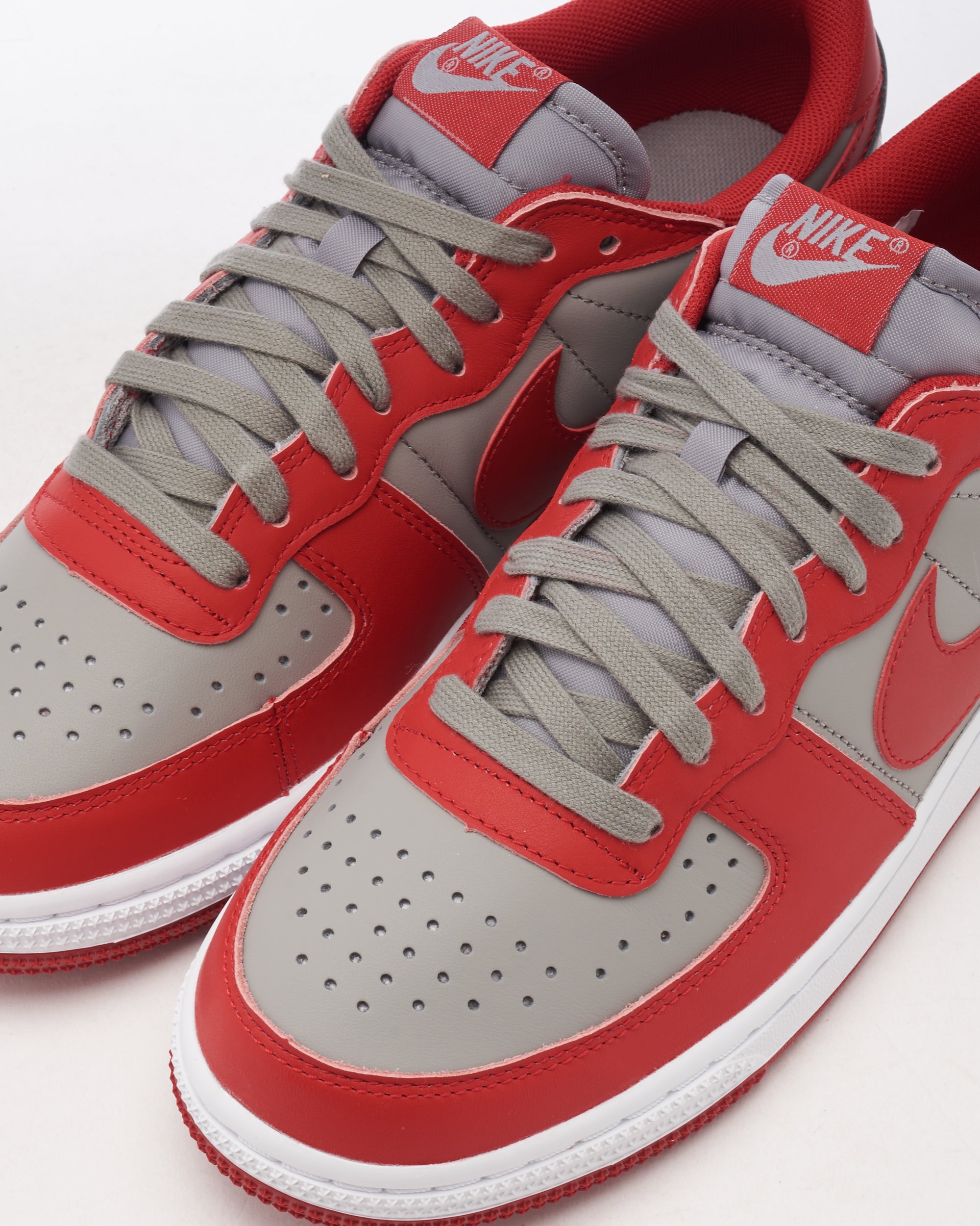 NIKE 24cmスニーカーTERMINATOR LOW 美品 1/15発売｜Nike Terminator Low 