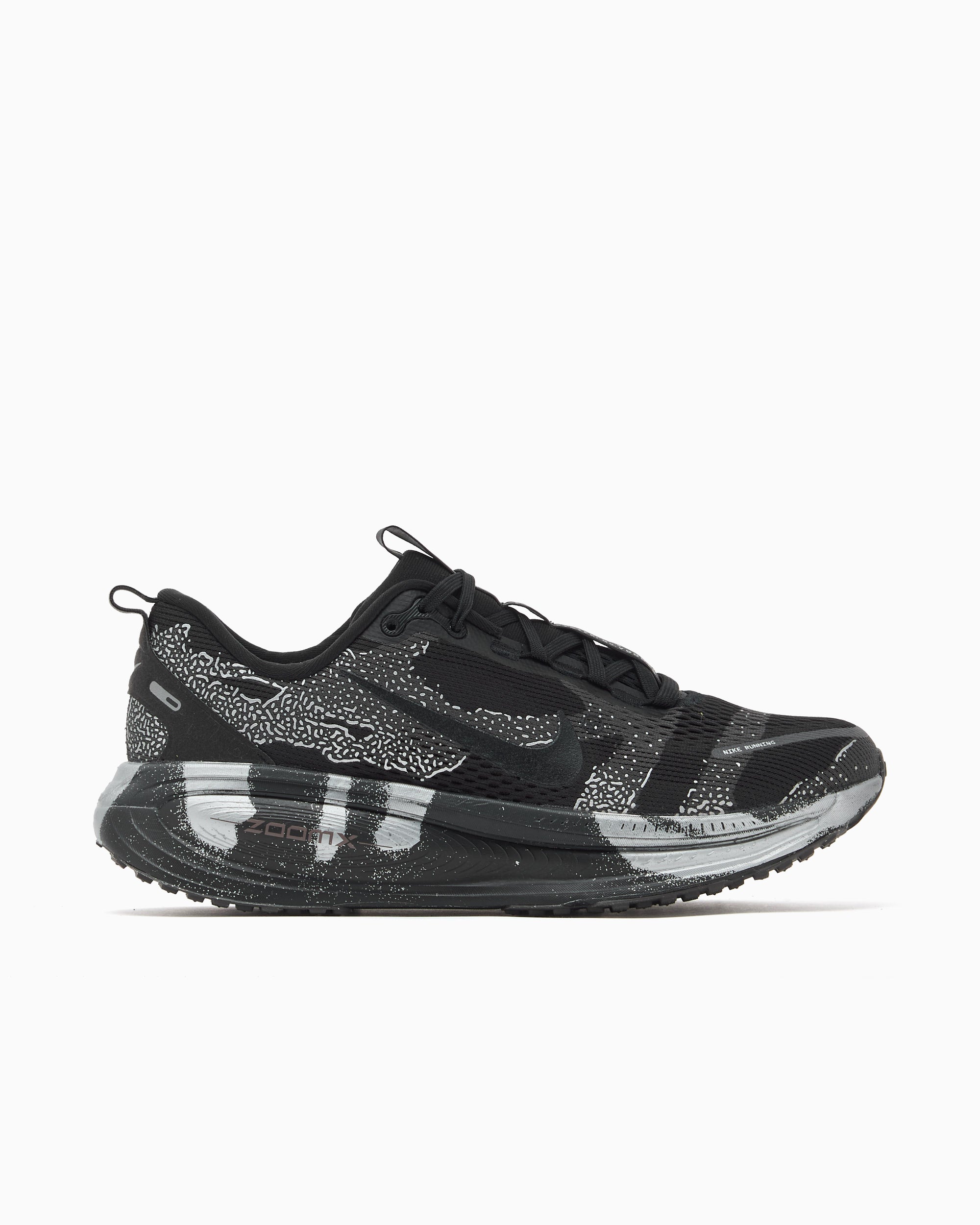 Sneakers Nike Vomero 18 DSRPT - IQ3925-001