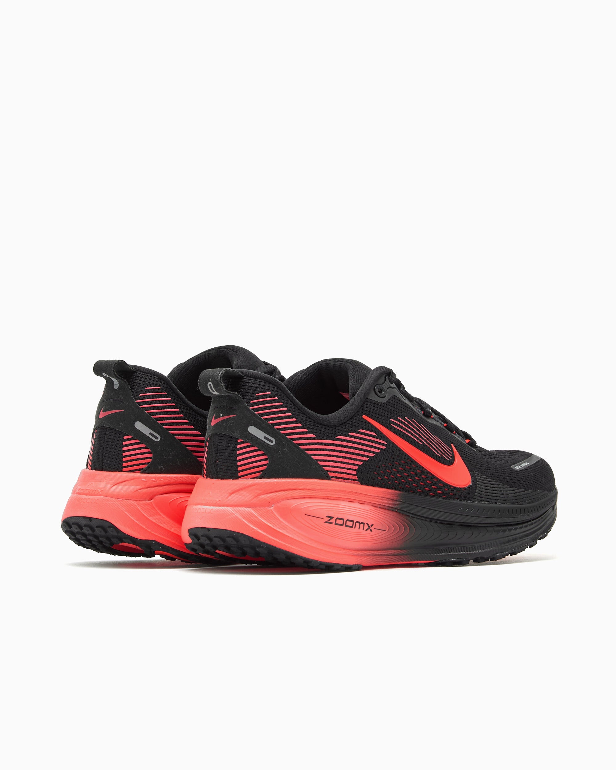 Sneakers Nike Vomero 18 - HM6803-019