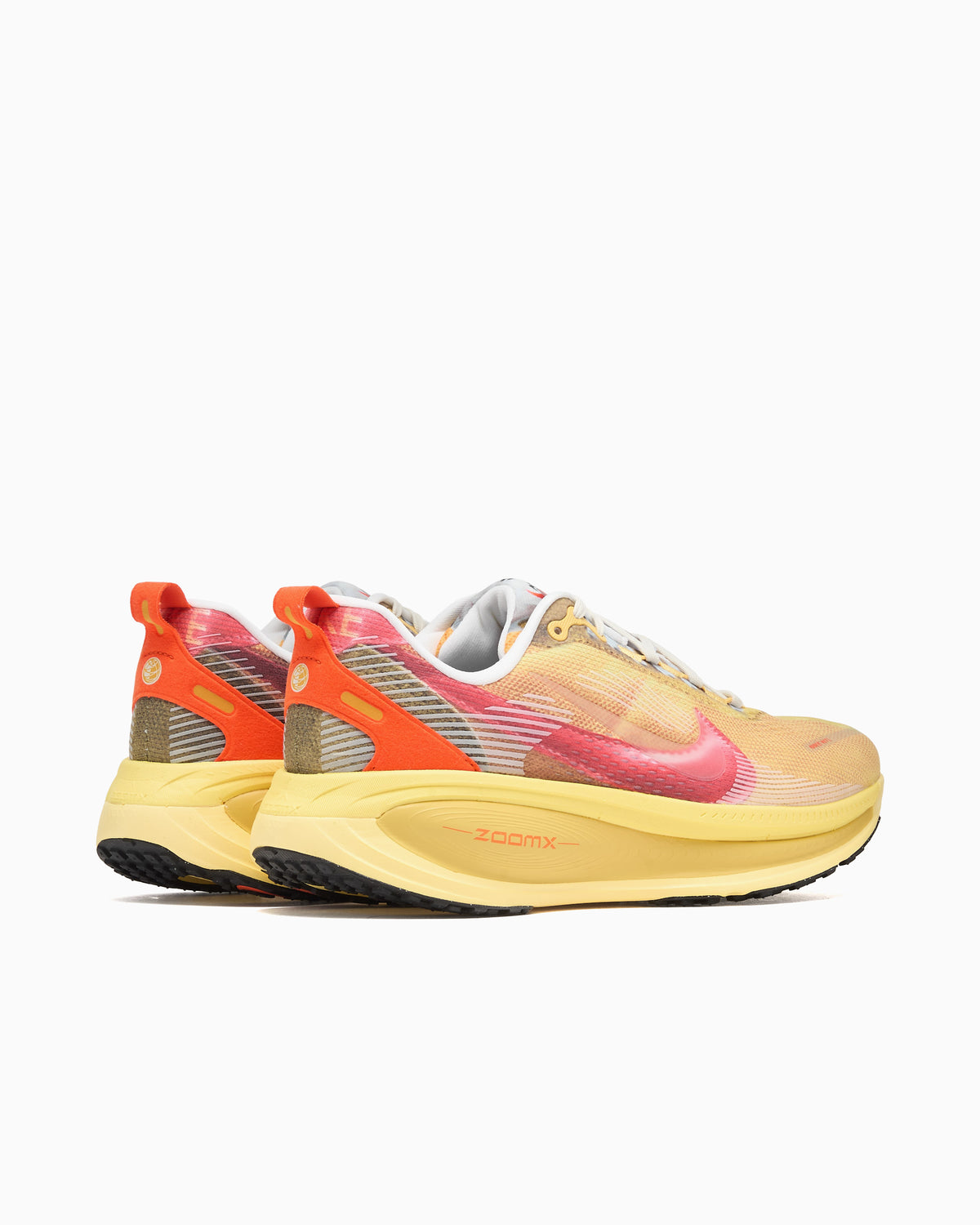 Nike Vomero 18 SE