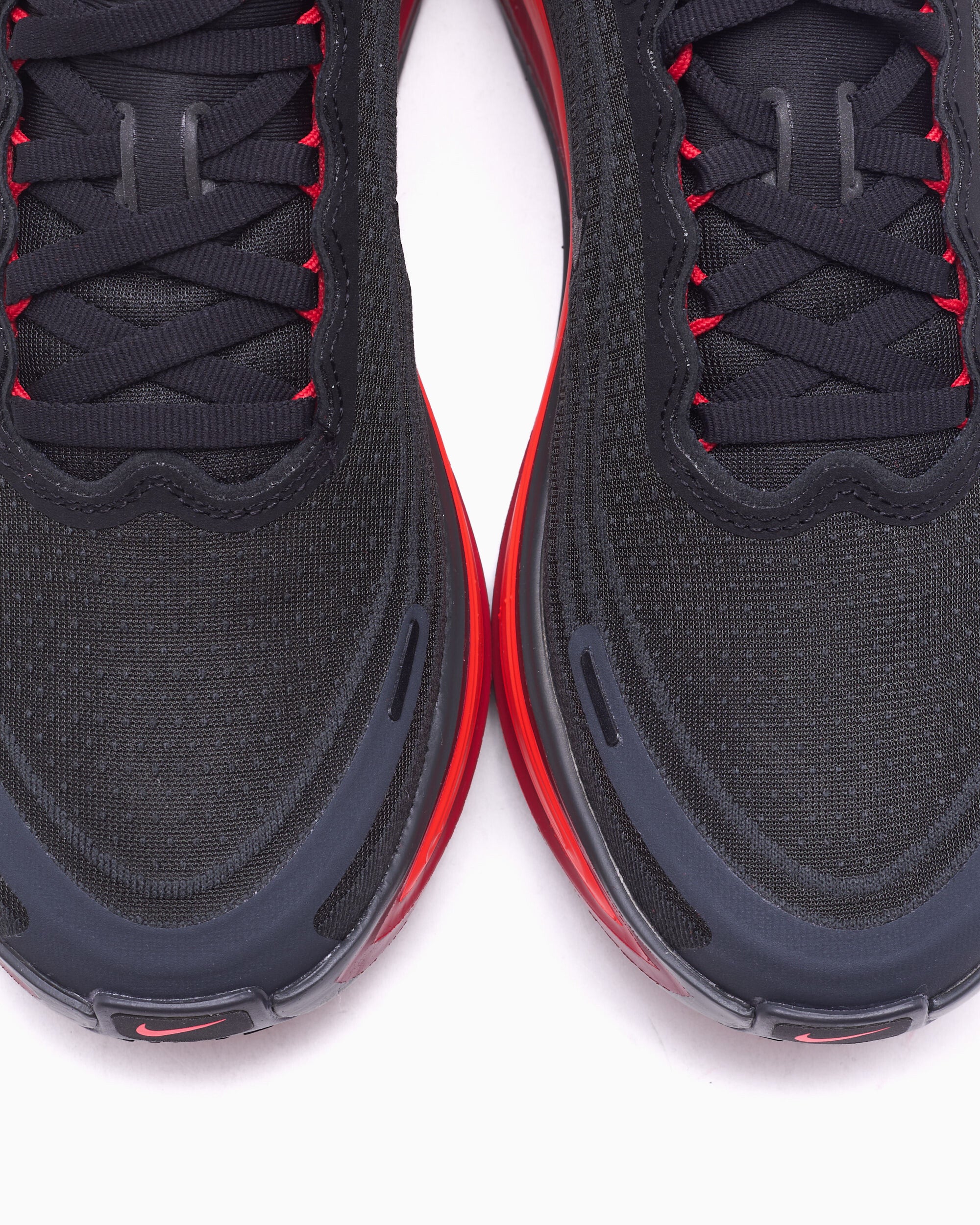 Nike Vomero Plus 