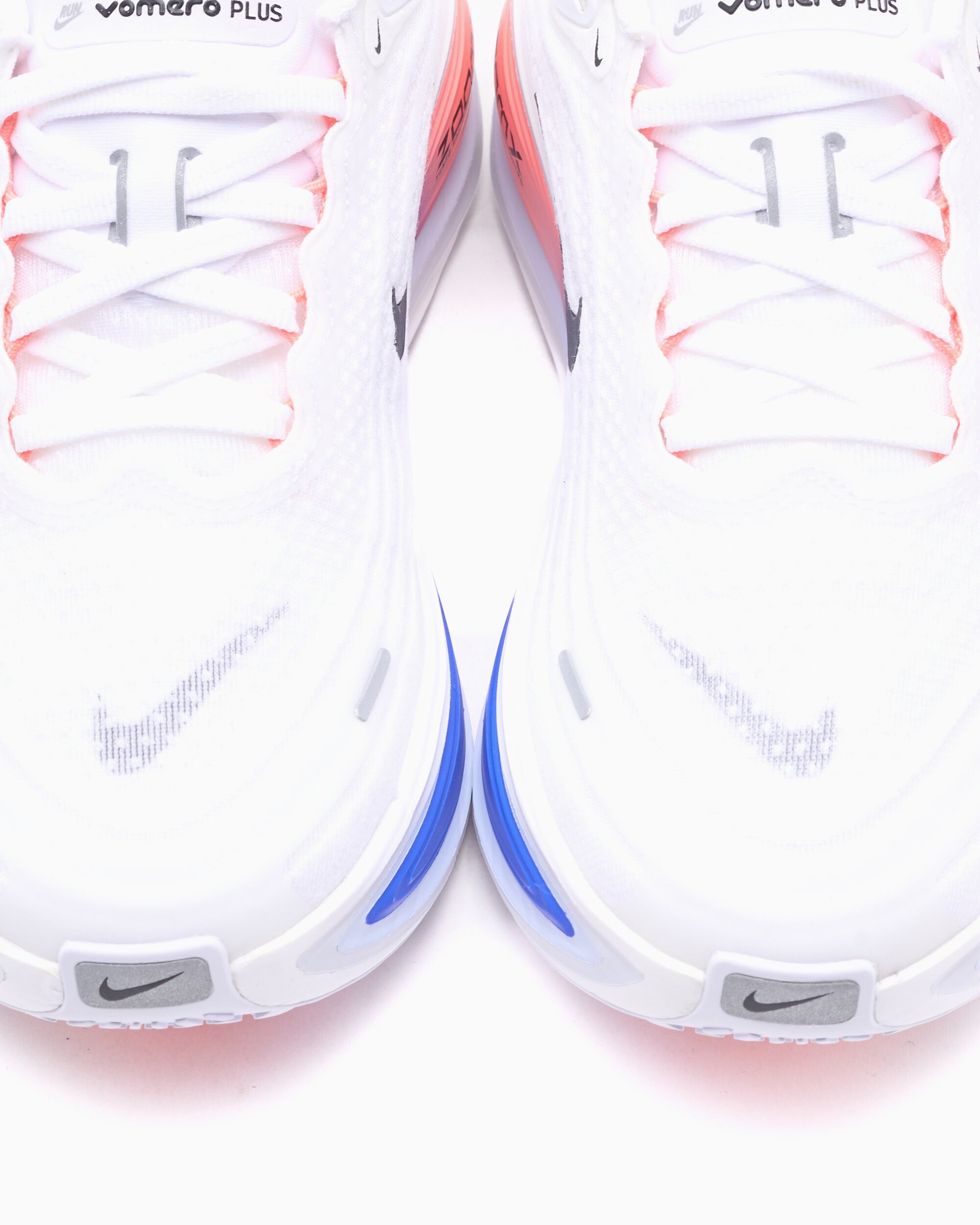 Sneakers Nike Vomero Plus - HV8150-108