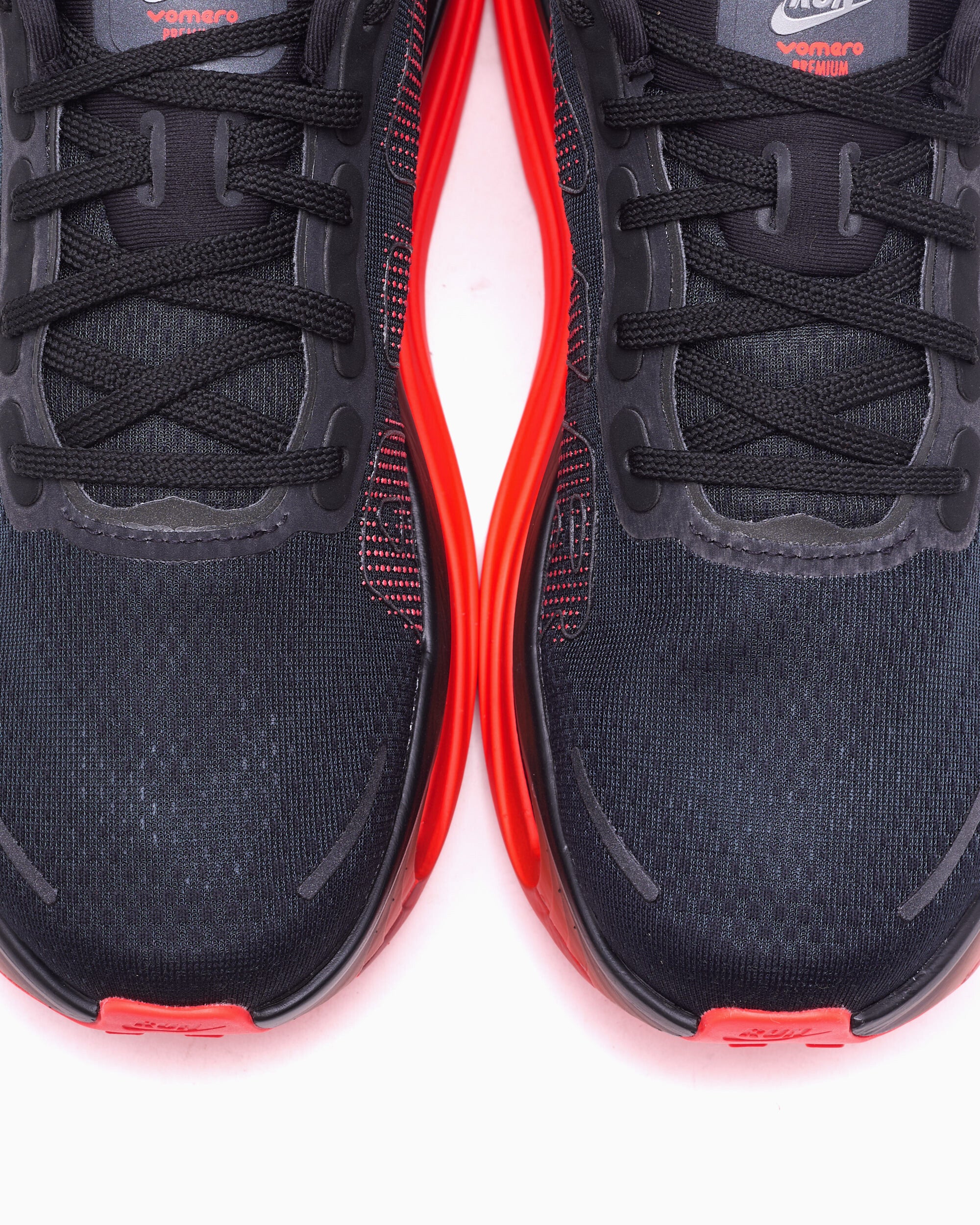 Sneakers Nike Vomero Premium "Antracite Bright Crimson" - HQ2050-002
