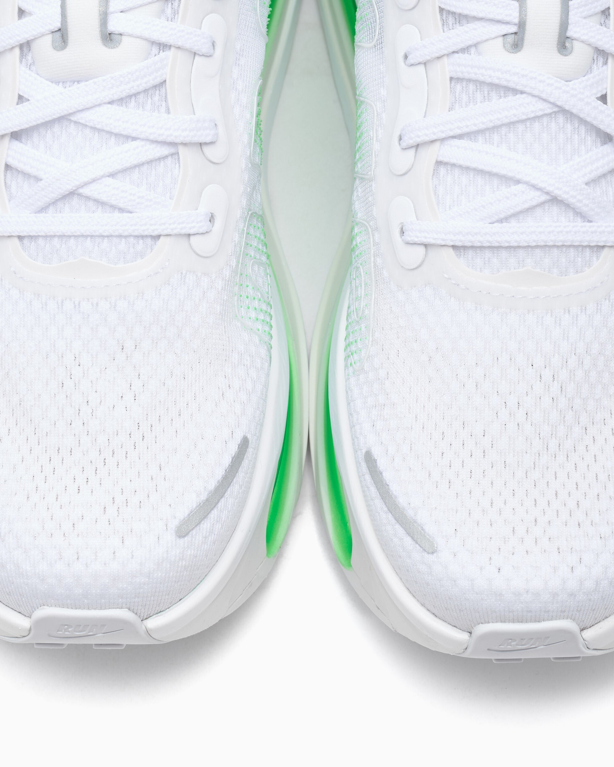 Sneakers Nike Vomero Premium - HQ2050-102
